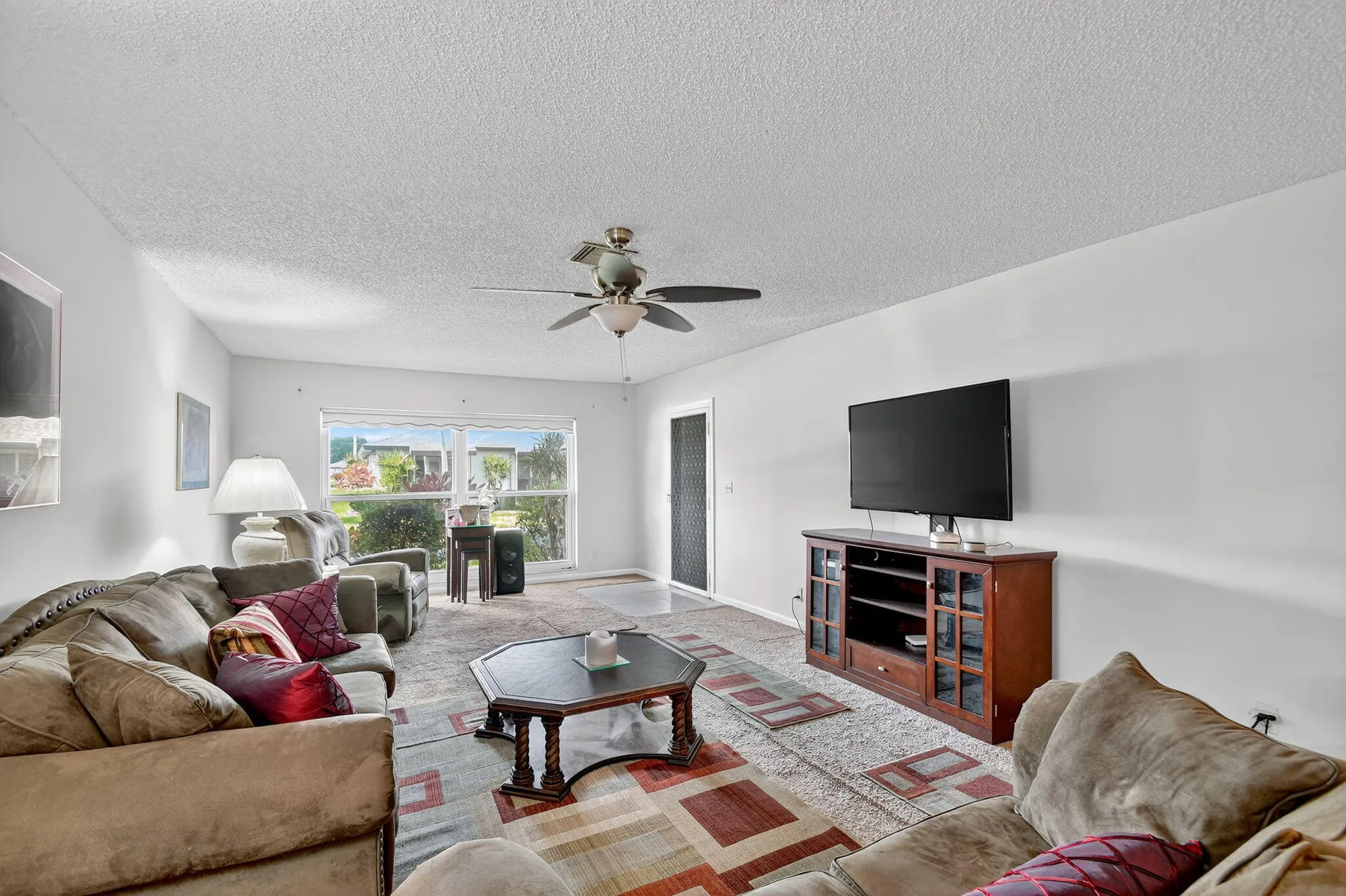 Property Slideshow image 13 of 45 | 4768 storkwood ter b, Boynton Beach, FL, 33436
