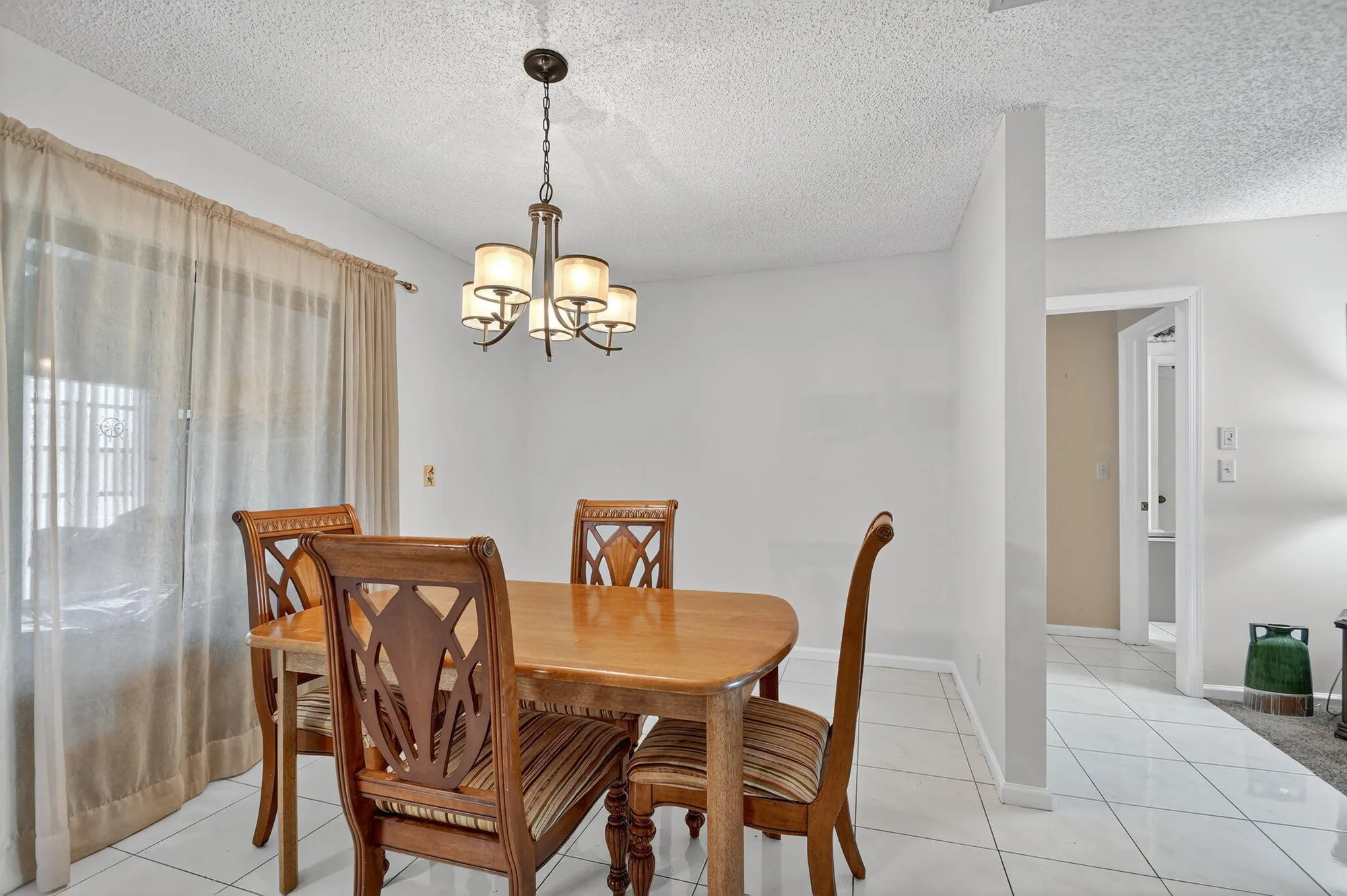 Property Slideshow image 15 of 45 | 4768 storkwood ter b, Boynton Beach, FL, 33436