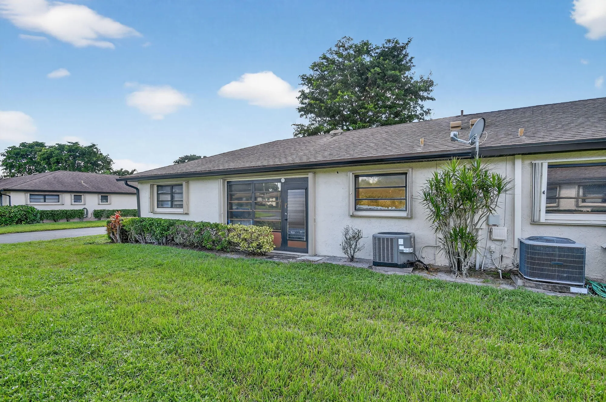 Property Slideshow image 37 of 45 | 4768 storkwood ter b, Boynton Beach, FL, 33436