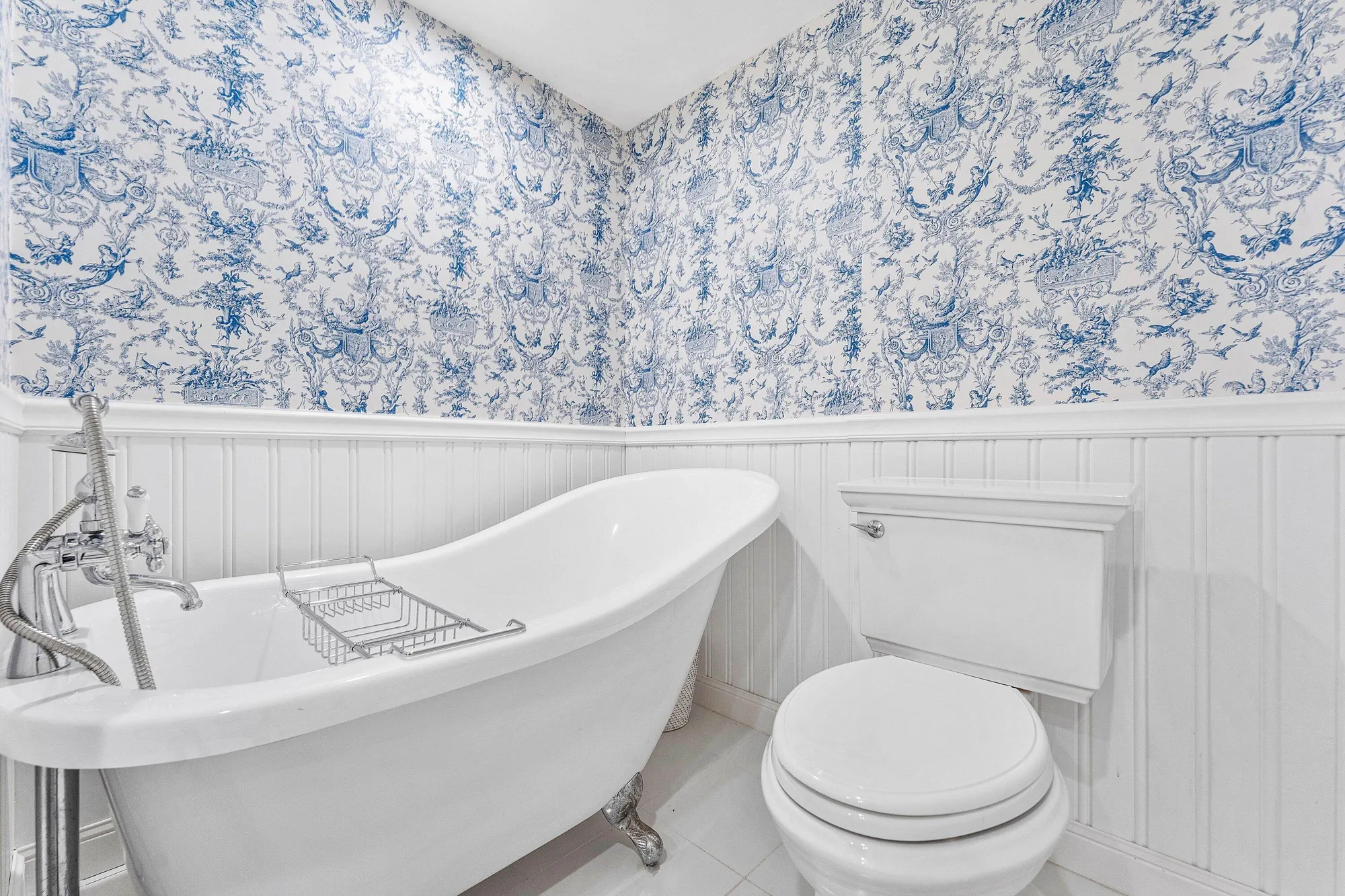 Property Slideshow image 22 of 43 | 1225 s ocean blvd apt 105, Delray Beach, FL, 33483