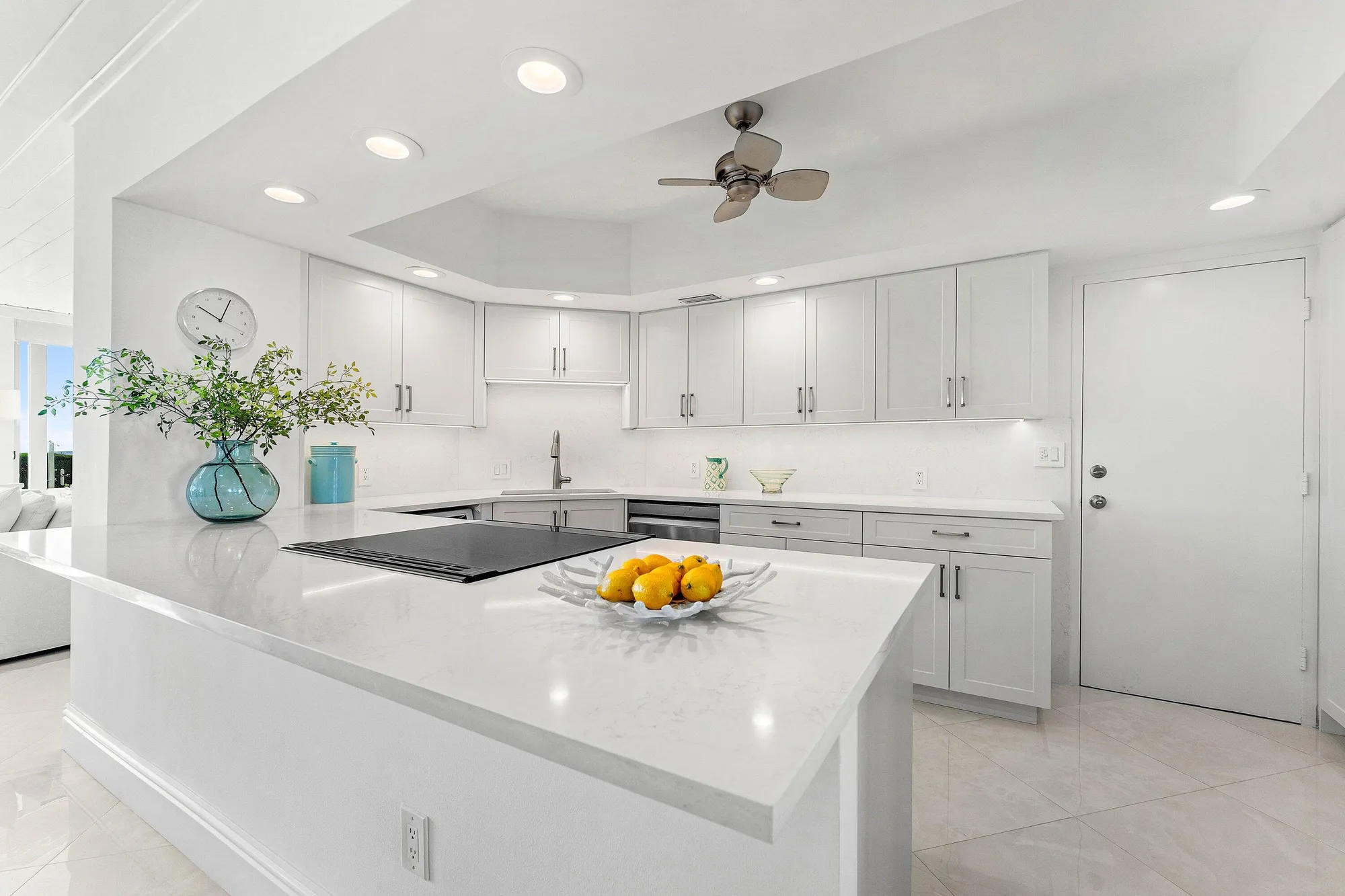 Property Slideshow image 11 of 43 | 1225 s ocean blvd apt 105, Delray Beach, FL, 33483