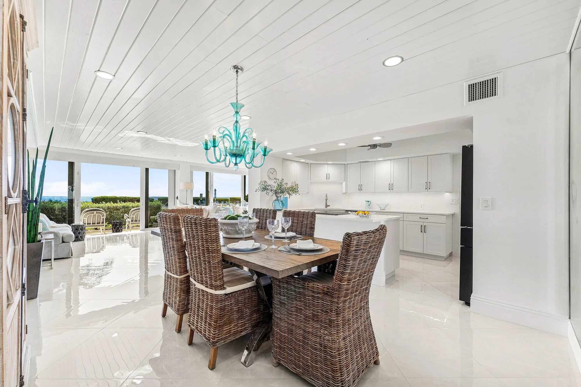 Property Slideshow image 16 of 43 | 1225 s ocean blvd apt 105, Delray Beach, FL, 33483