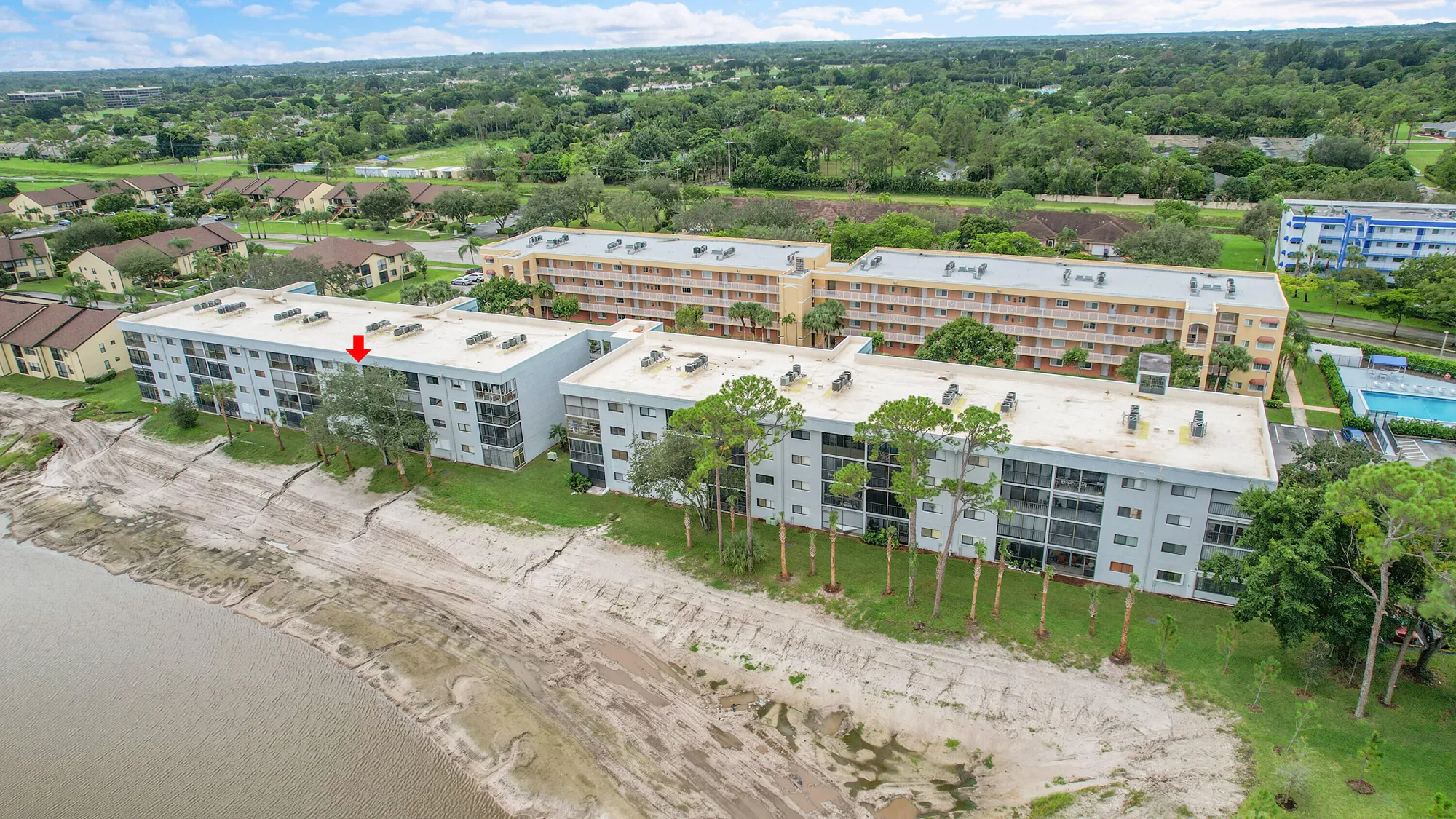 Property Slideshow image 2 of 42 | 4725 lucerne lakes blvd 411, Lake Worth, FL, 33467