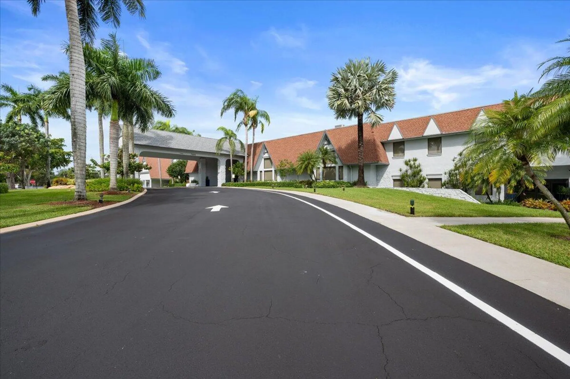 Property Slideshow image 36 of 39 | 14475 strathmore ln apt 402, Delray Beach, FL, 33446