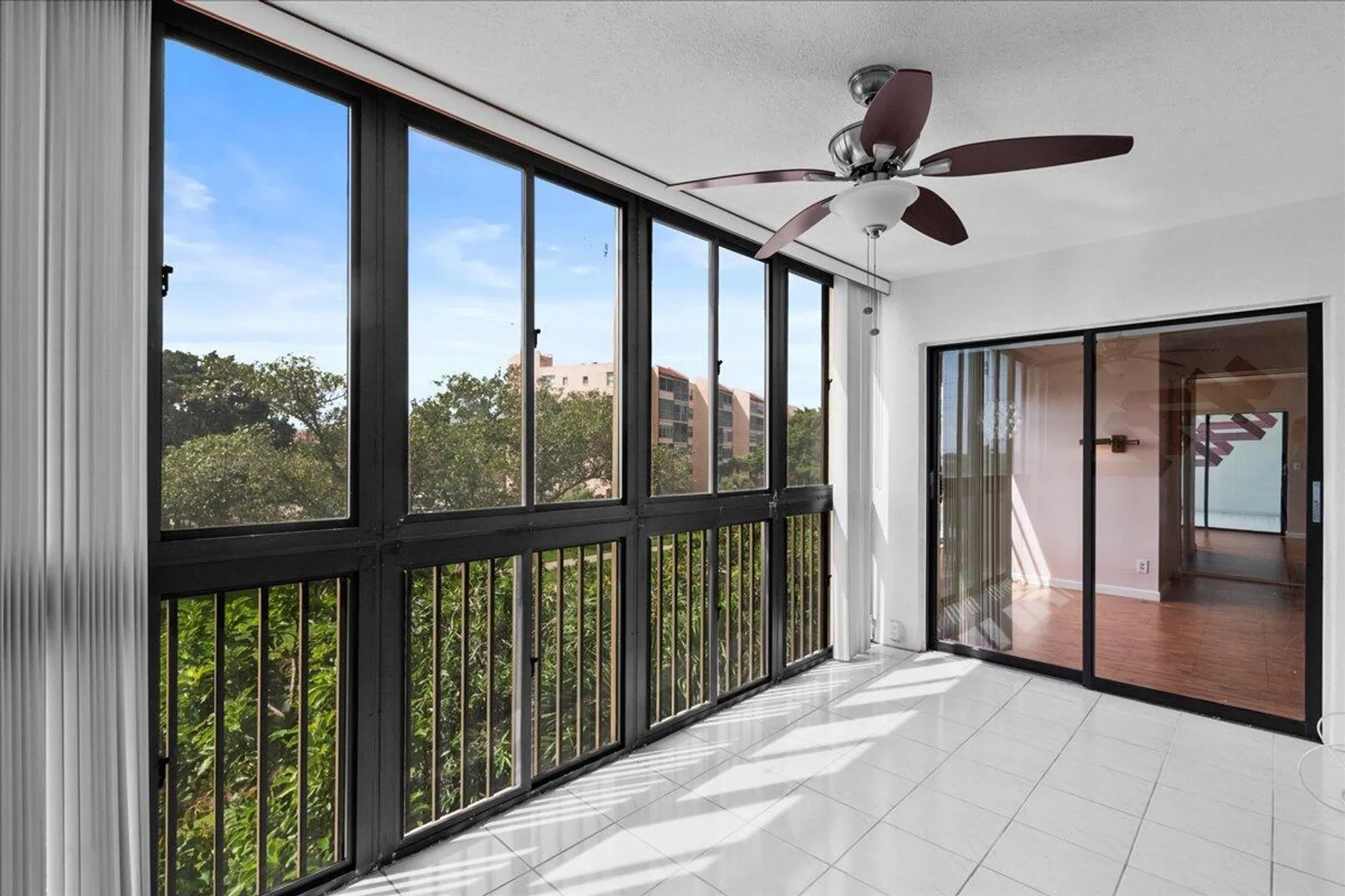 Property Slideshow image 14 of 39 | 14475 strathmore ln apt 402, Delray Beach, FL, 33446