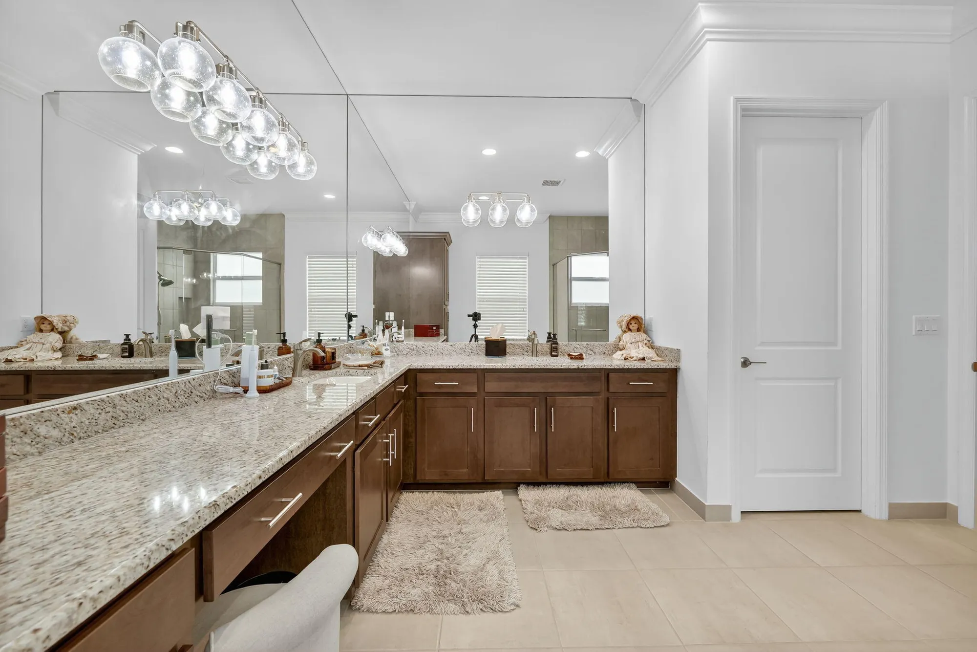 Property Slideshow image 24 of 105 | 11015 sw ivory springs ln, Port Saint Lucie, FL, 34987