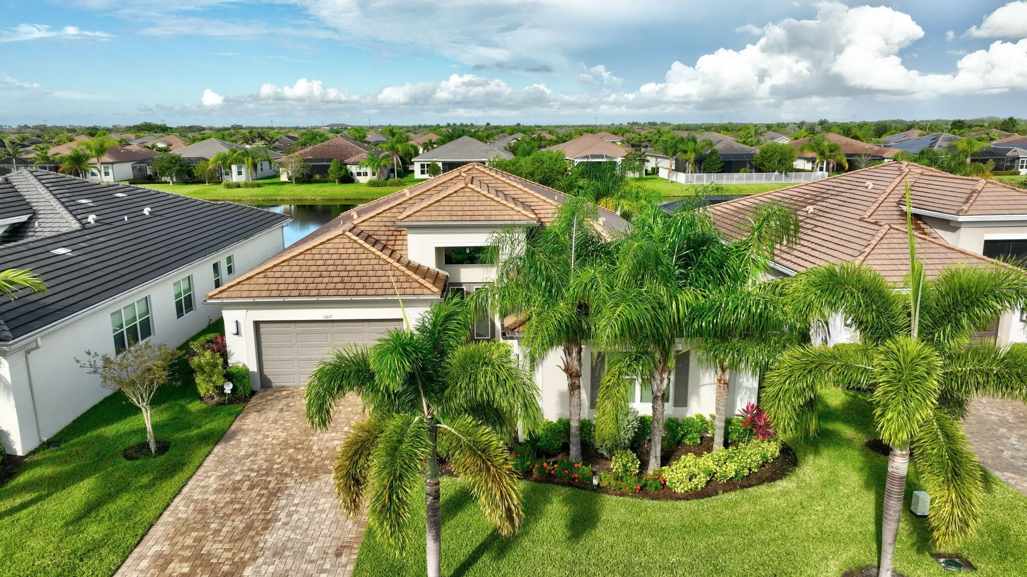 Property Slideshow image 5 of 105 | 11015 sw ivory springs ln, Port Saint Lucie, FL, 34987