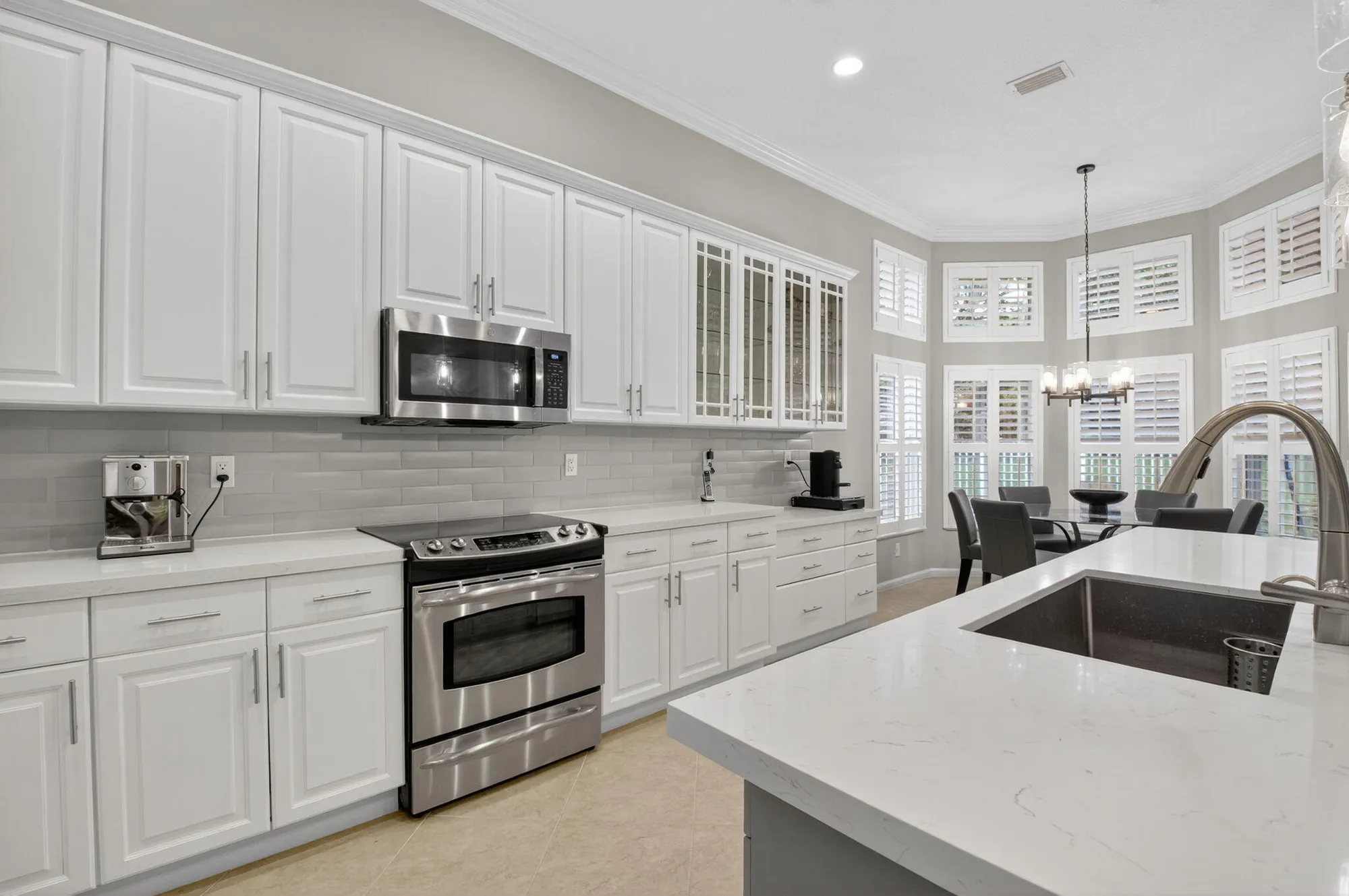 Property Slideshow image 14 of 89 | 7159 imperial beach cir, Delray Beach, FL, 33446