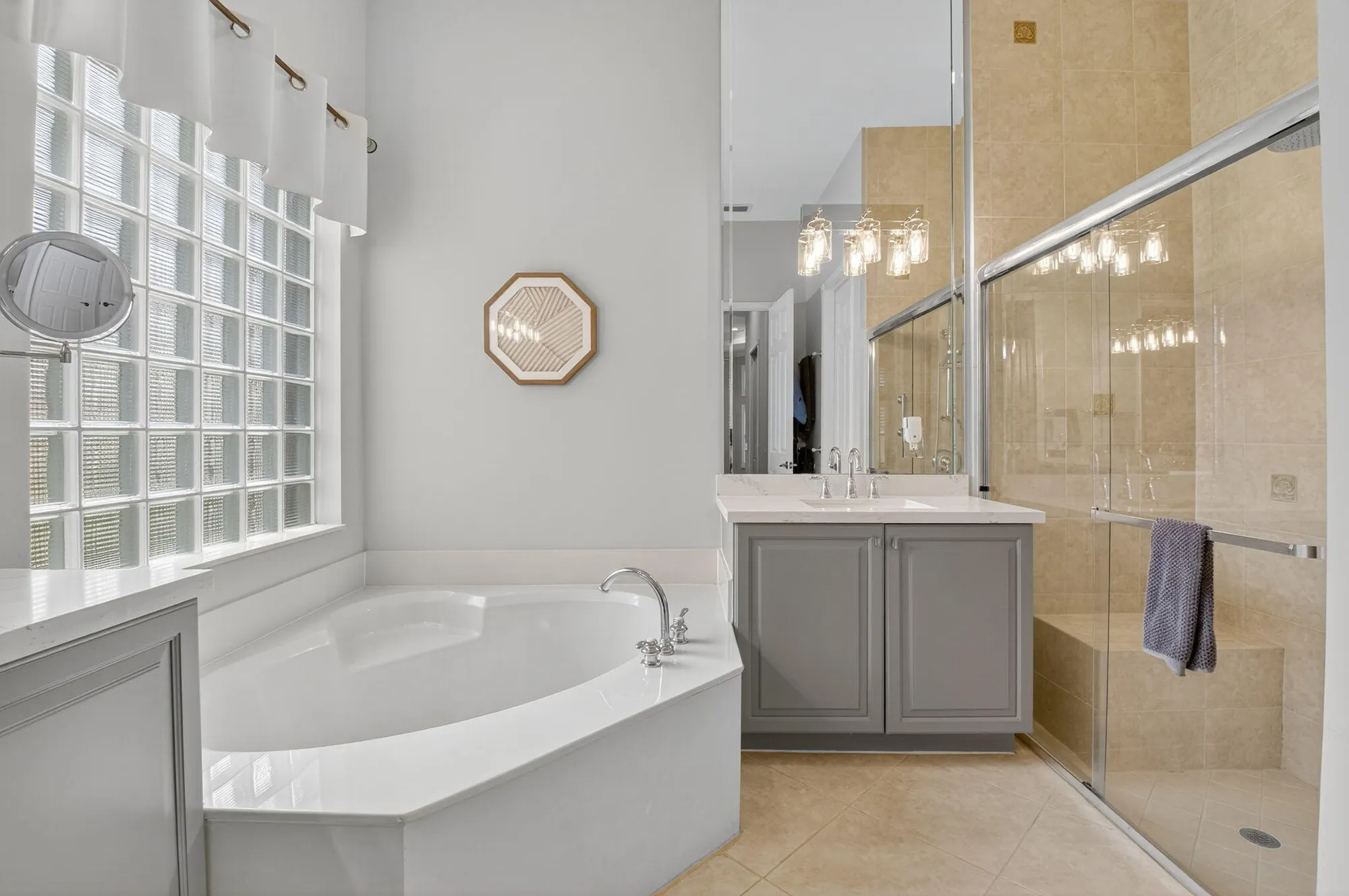 Property Slideshow image 26 of 89 | 7159 imperial beach cir, Delray Beach, FL, 33446
