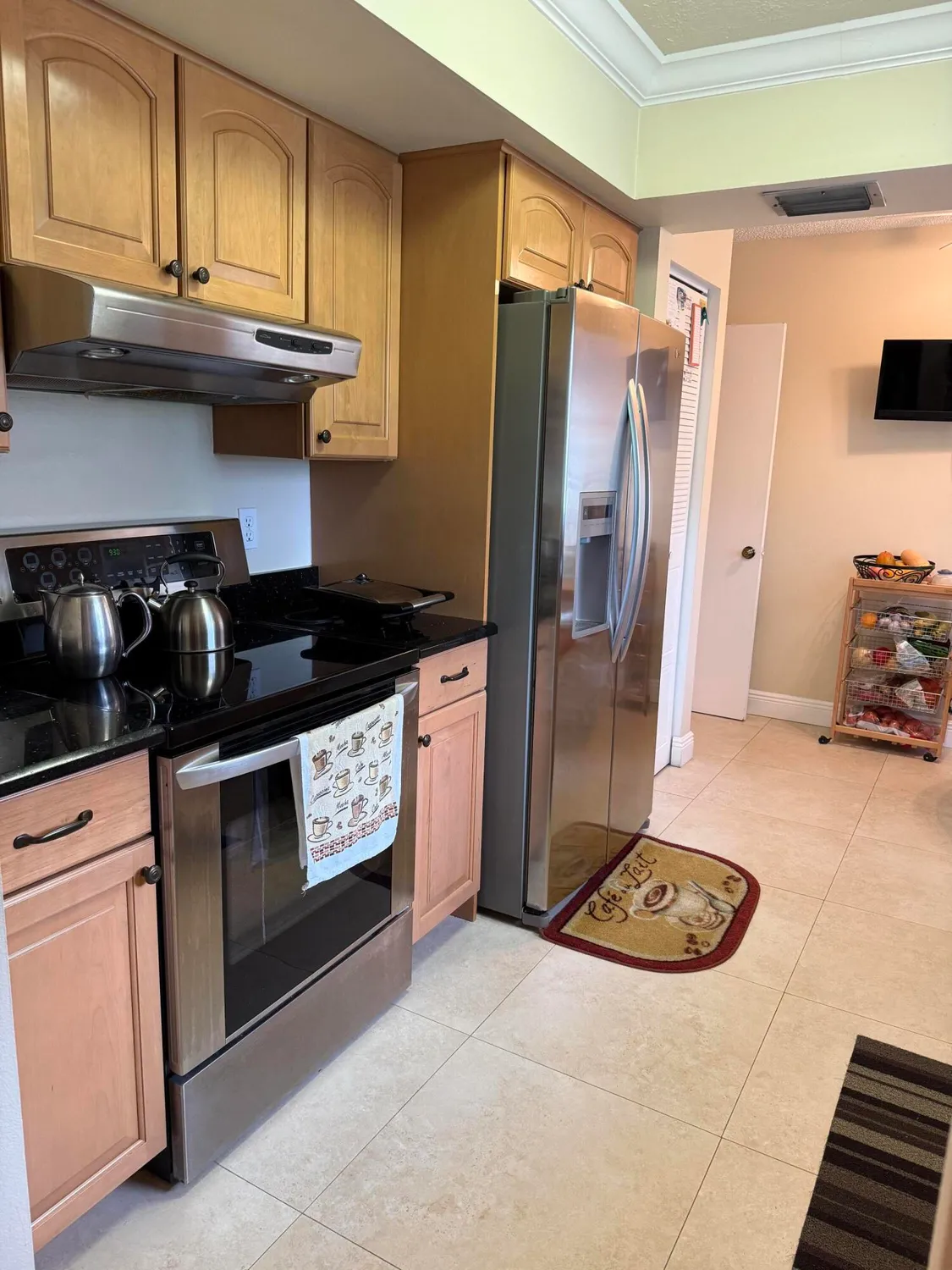 Property Slideshow image 4 of 11 | 6289 red cedar cir, Greenacres, FL, 33463