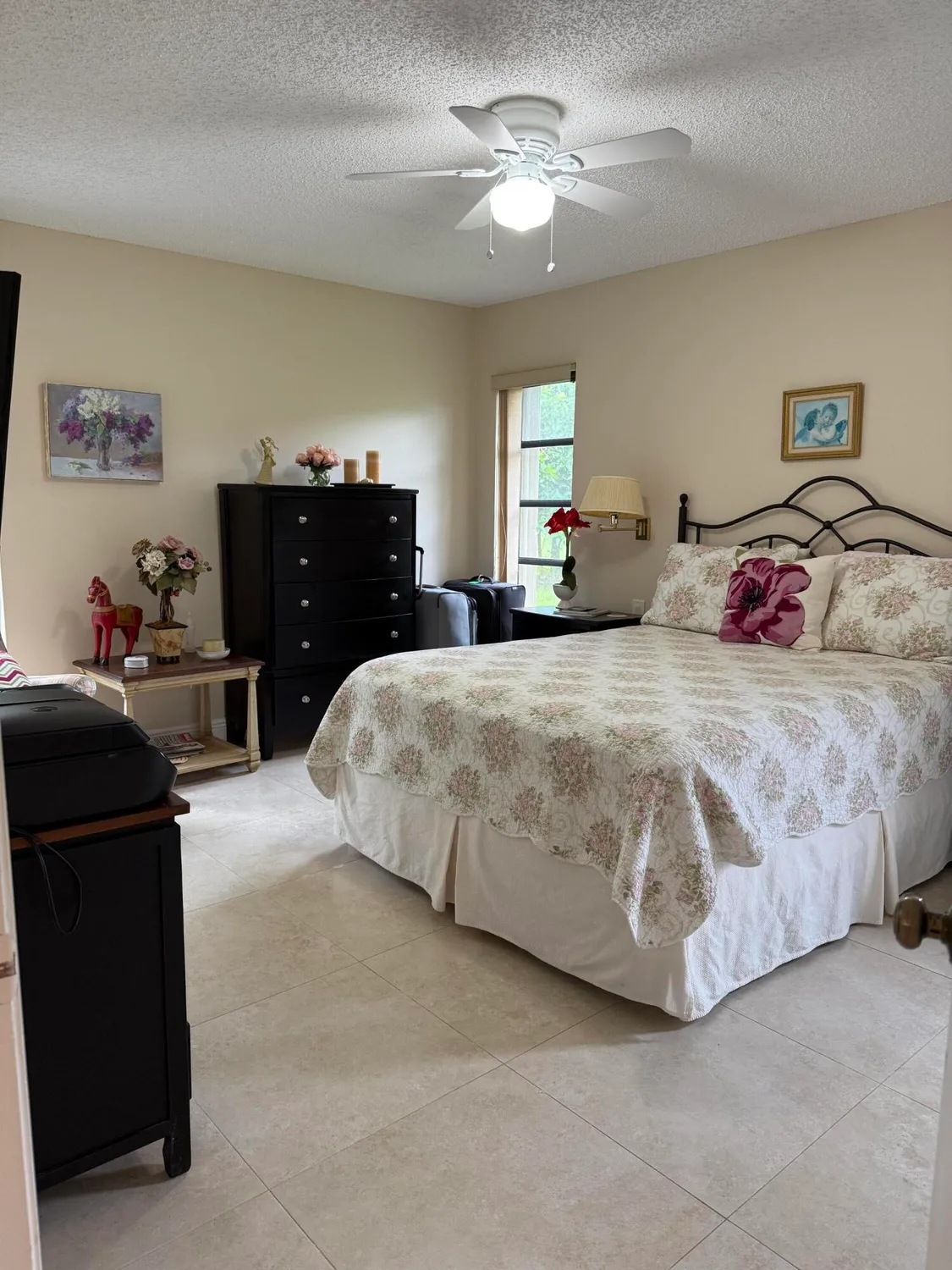 Property Slideshow image 9 of 11 | 6289 red cedar cir, Greenacres, FL, 33463