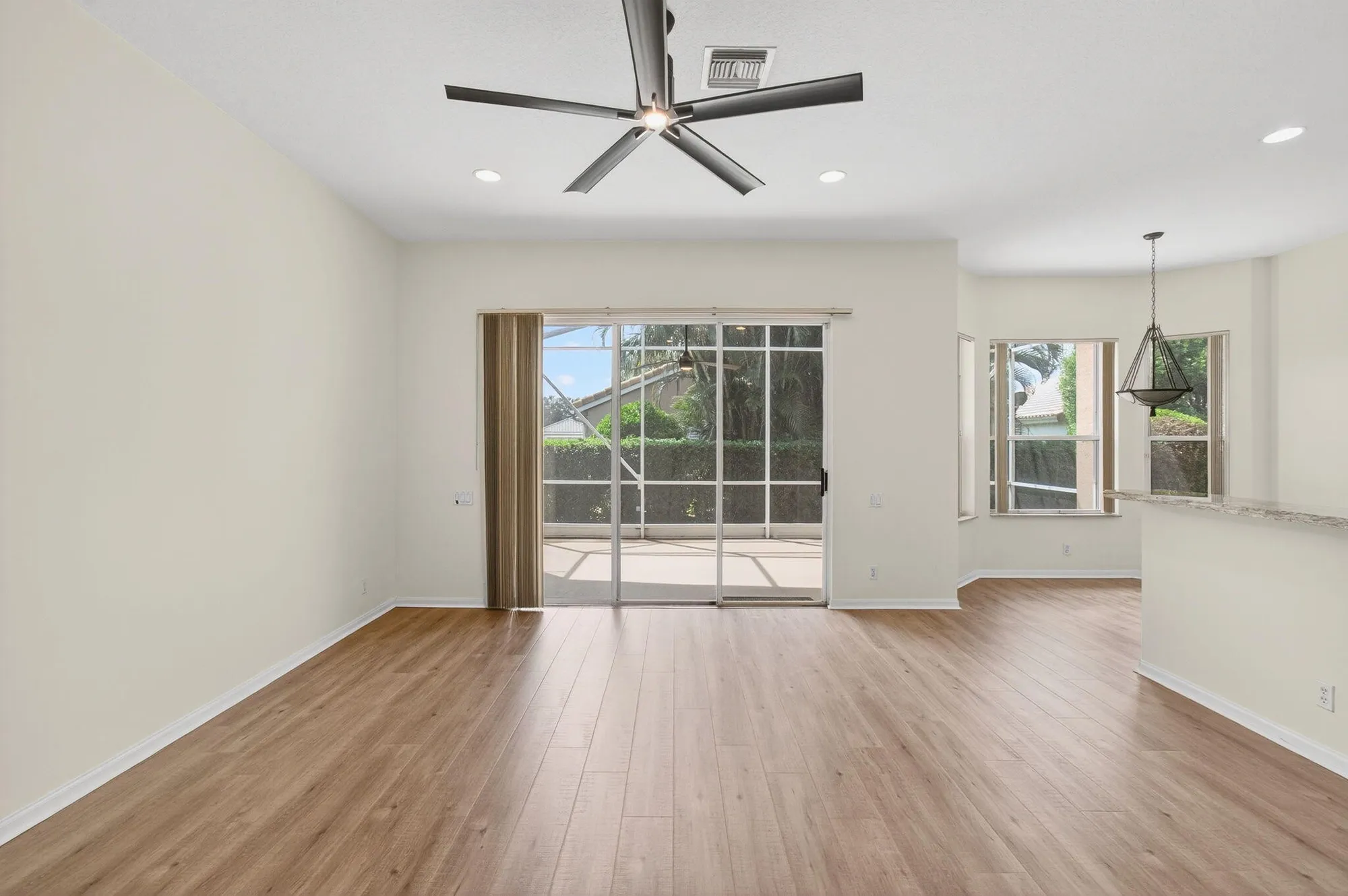Property Slideshow image 44 of 129 | 7314 toscane ct, Boynton Beach, FL, 33437