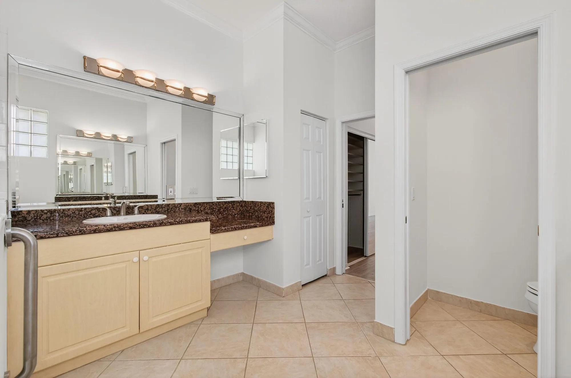 Property Slideshow image 27 of 129 | 7314 toscane ct, Boynton Beach, FL, 33437
