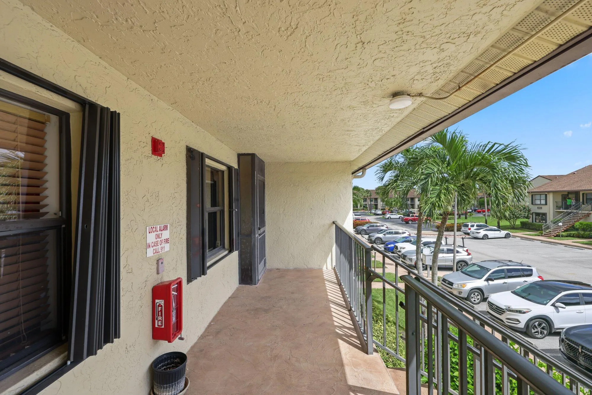 Property Slideshow image 3 of 28 | 7891 willow spring dr 1022, Lake Worth, FL, 33467