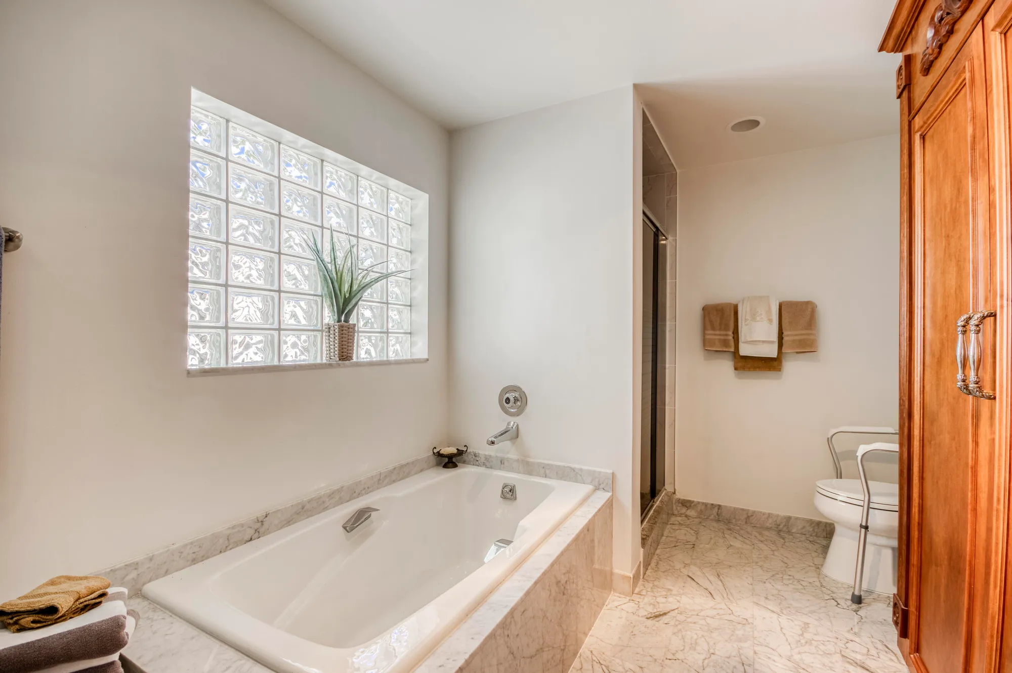 Property Slideshow image 17 of 31 | 3 brentwood dr, Boynton Beach, FL, 33436