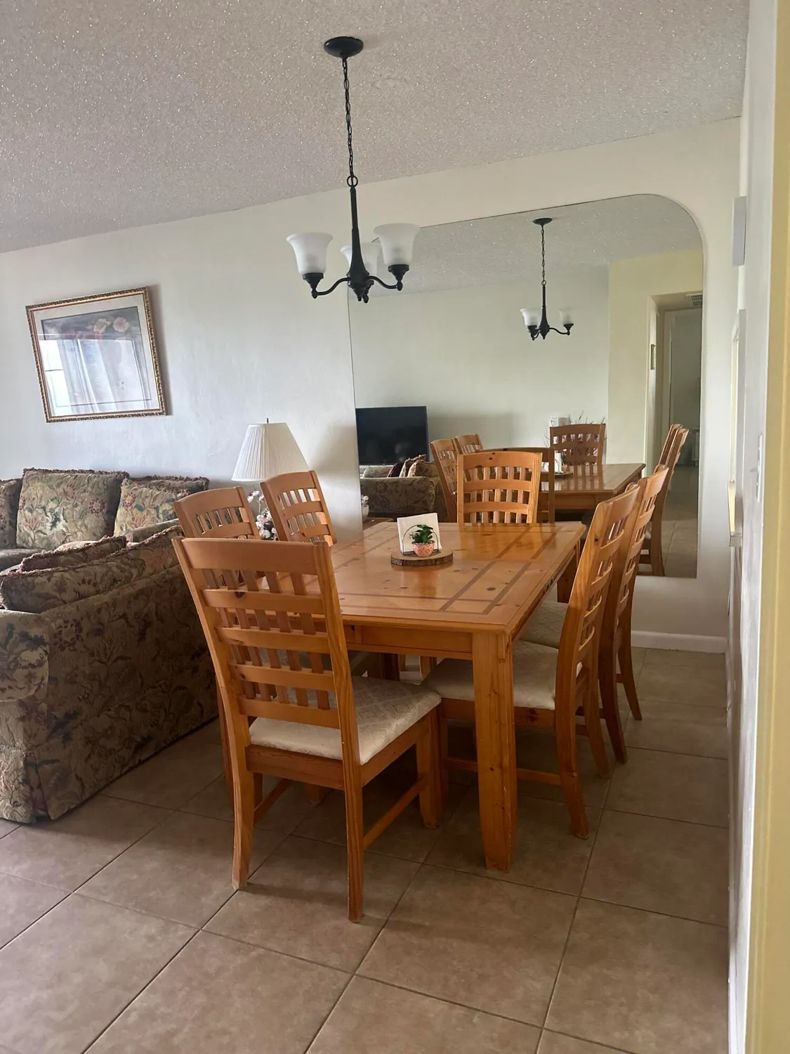 Property Slideshow image 10 of 28 | 2812 garden dr 304, Lake Worth, FL, 33461