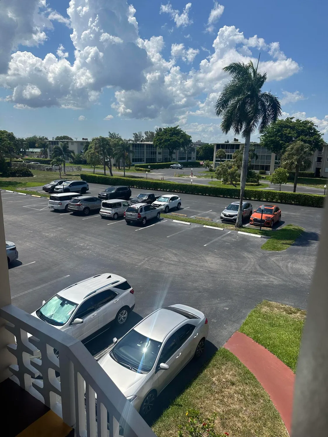 Property Slideshow image 5 of 28 | 2812 garden dr 304, Lake Worth, FL, 33461