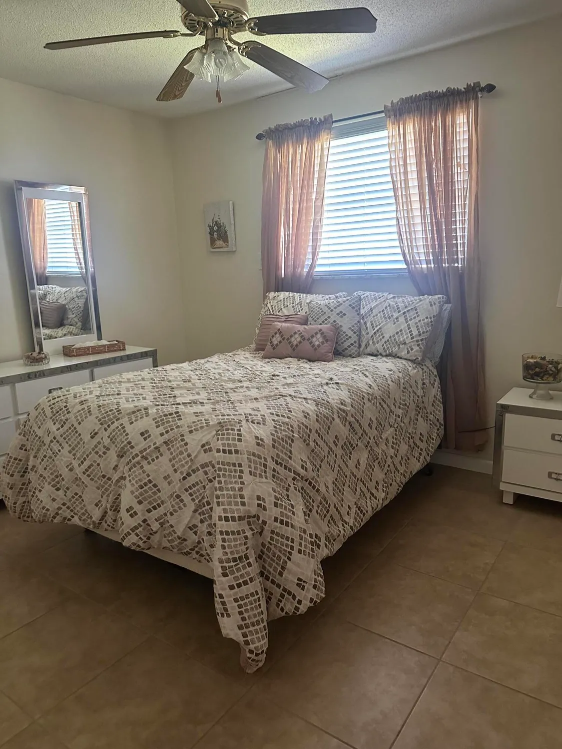 Property Slideshow image 21 of 28 | 2812 garden dr 304, Lake Worth, FL, 33461