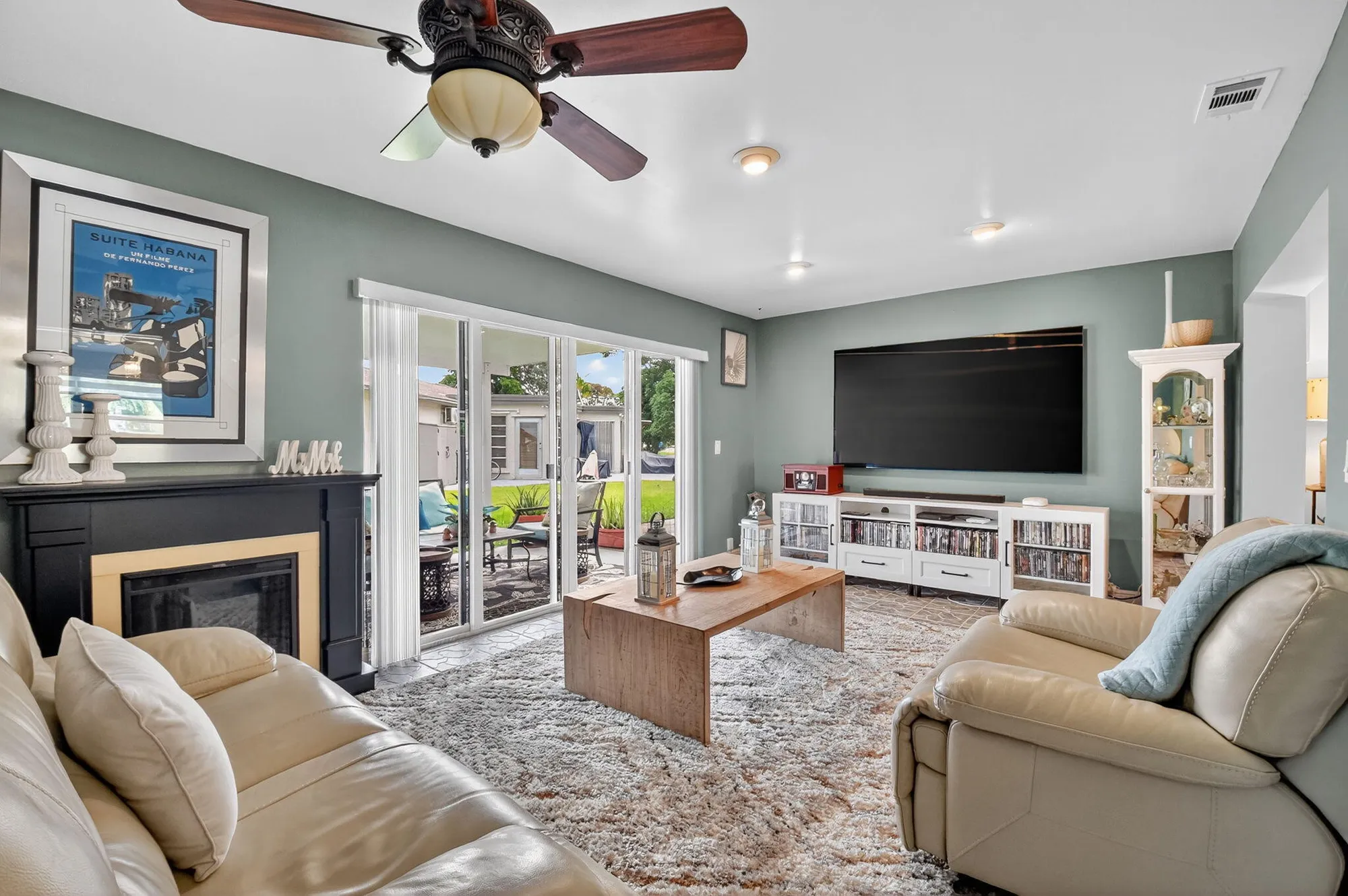 Property Slideshow image 37 of 48 | 4158 pine aire dr, Lake Worth, FL, 33467