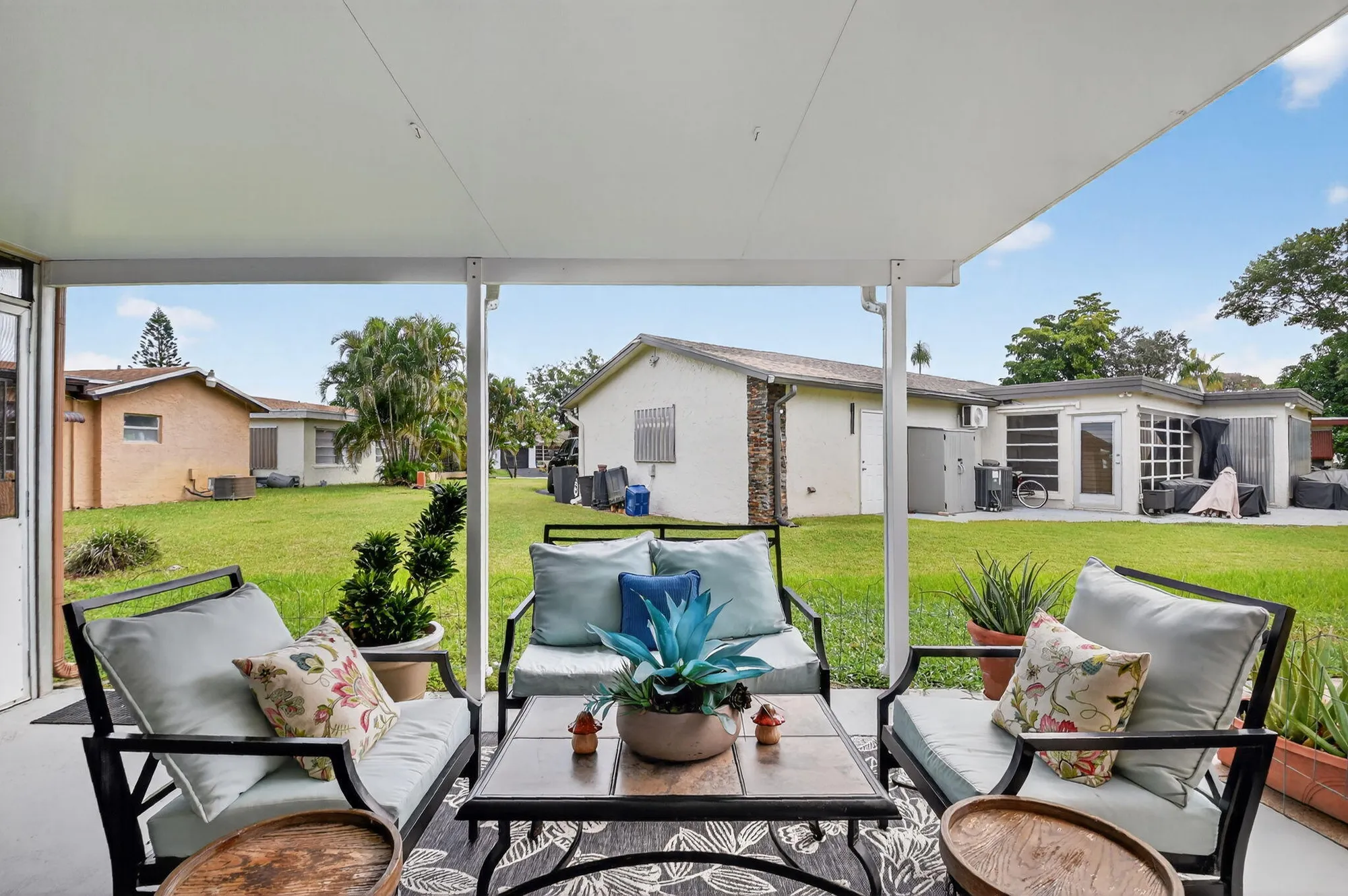Property Slideshow image 39 of 48 | 4158 pine aire dr, Lake Worth, FL, 33467