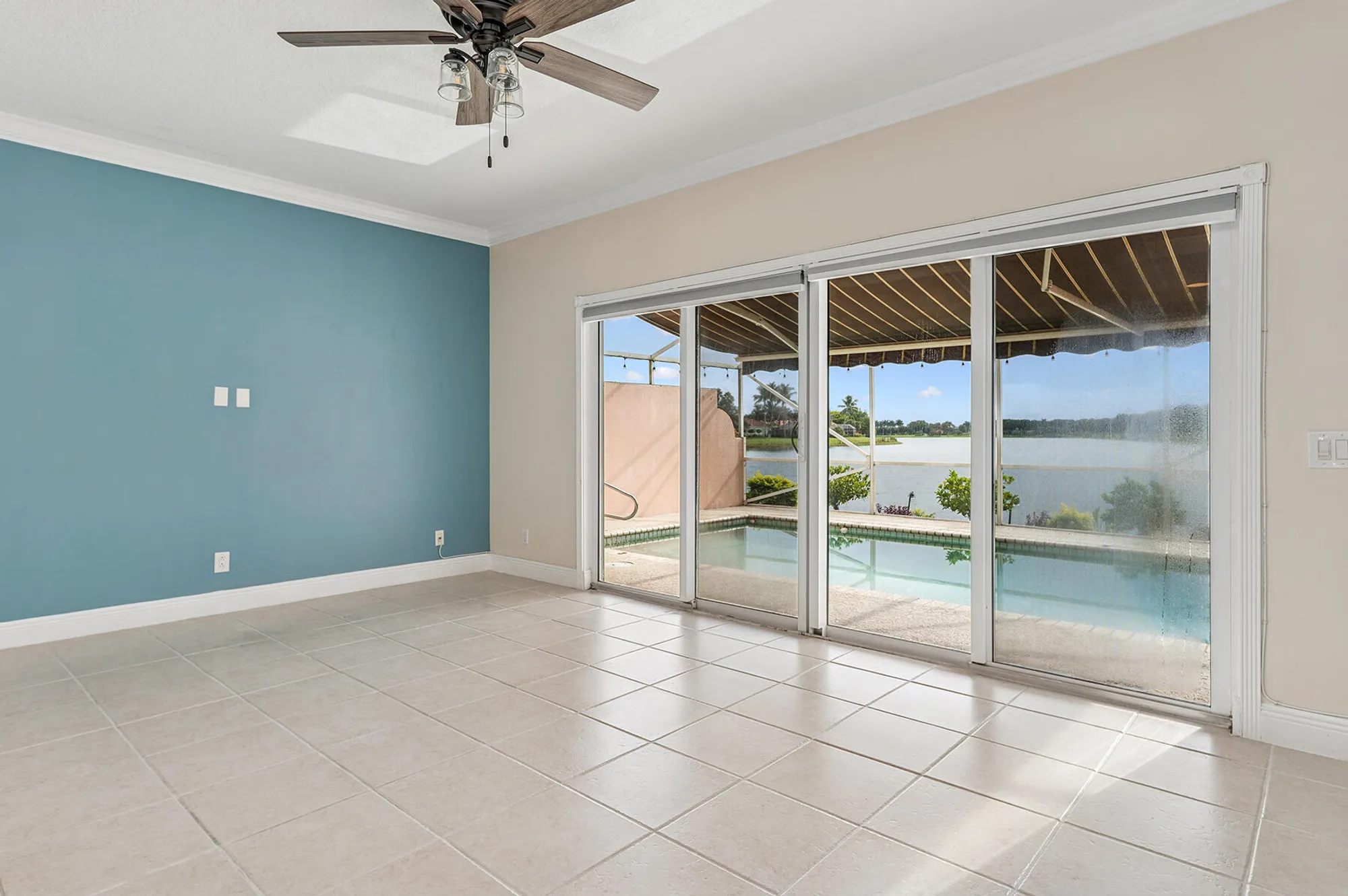 Property Slideshow image 8 of 60 | 2064 tigris dr, West Palm Beach, FL, 33411