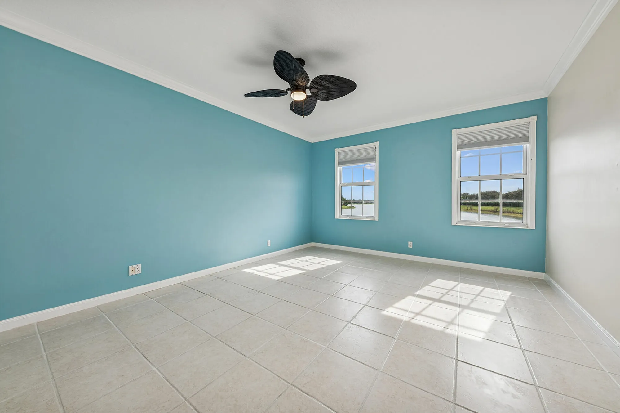 Property Slideshow image 16 of 60 | 2064 tigris dr, West Palm Beach, FL, 33411
