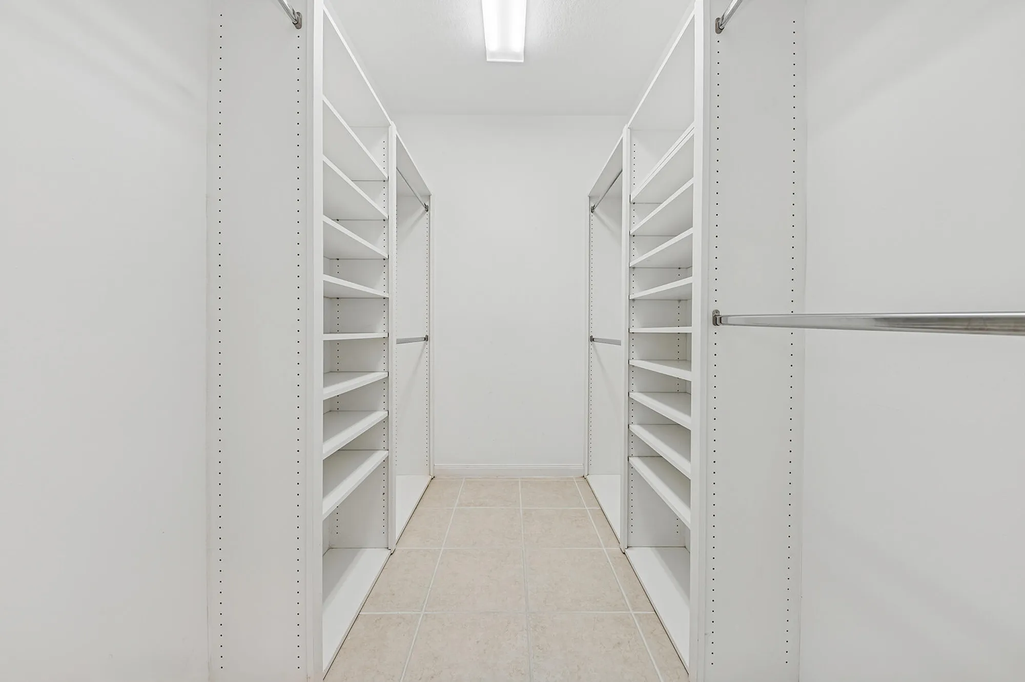 Property Slideshow image 19 of 60 | 2064 tigris dr, West Palm Beach, FL, 33411