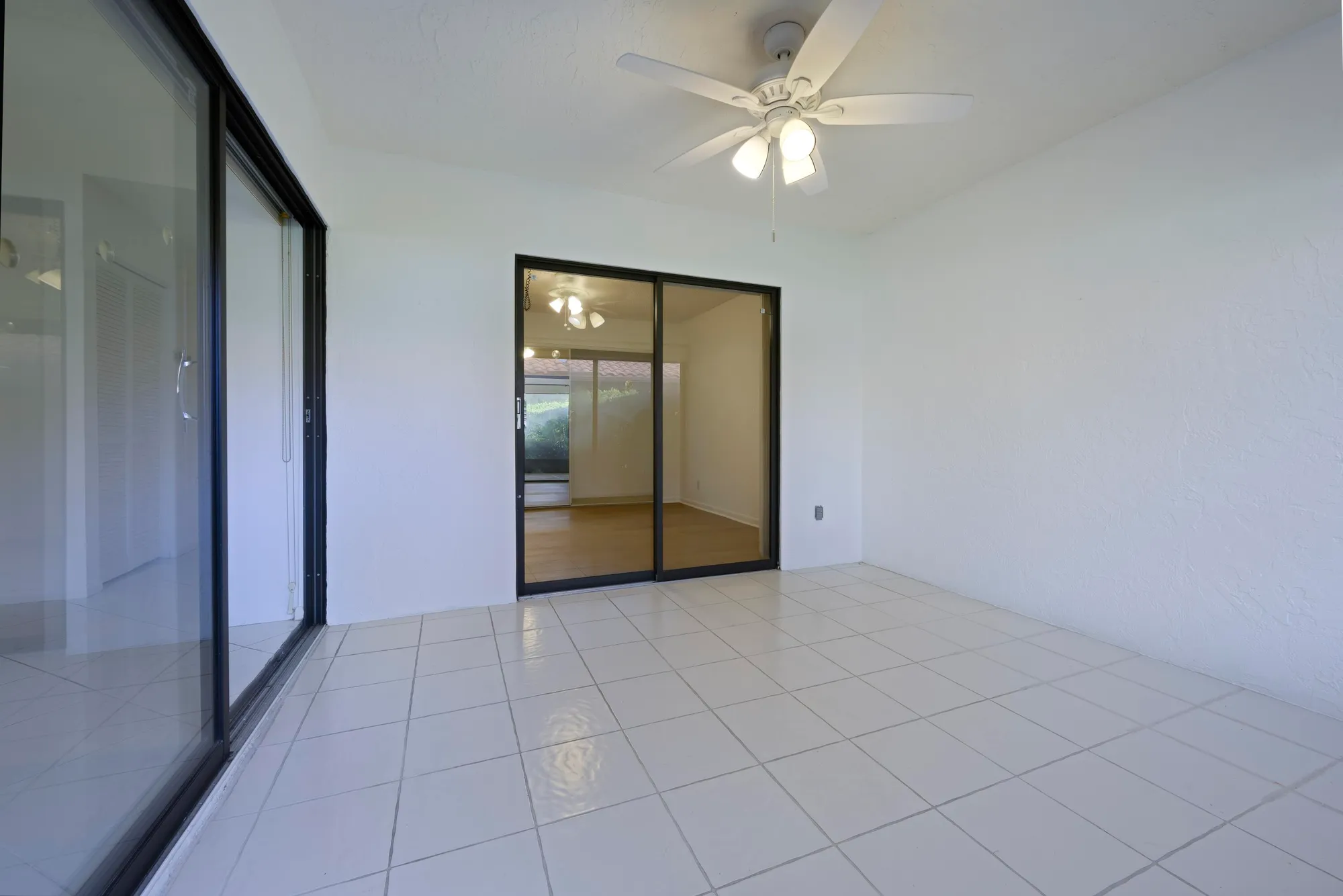 Property Slideshow image 10 of 25 | 6222 pointe regal cir, Delray Beach, FL, 33484