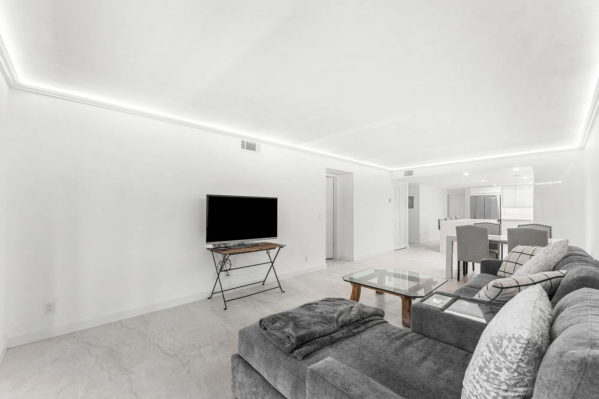 Property Slideshow image 12 of 41 | 10188 mangrove dr apt 103, Boynton Beach, FL, 33437