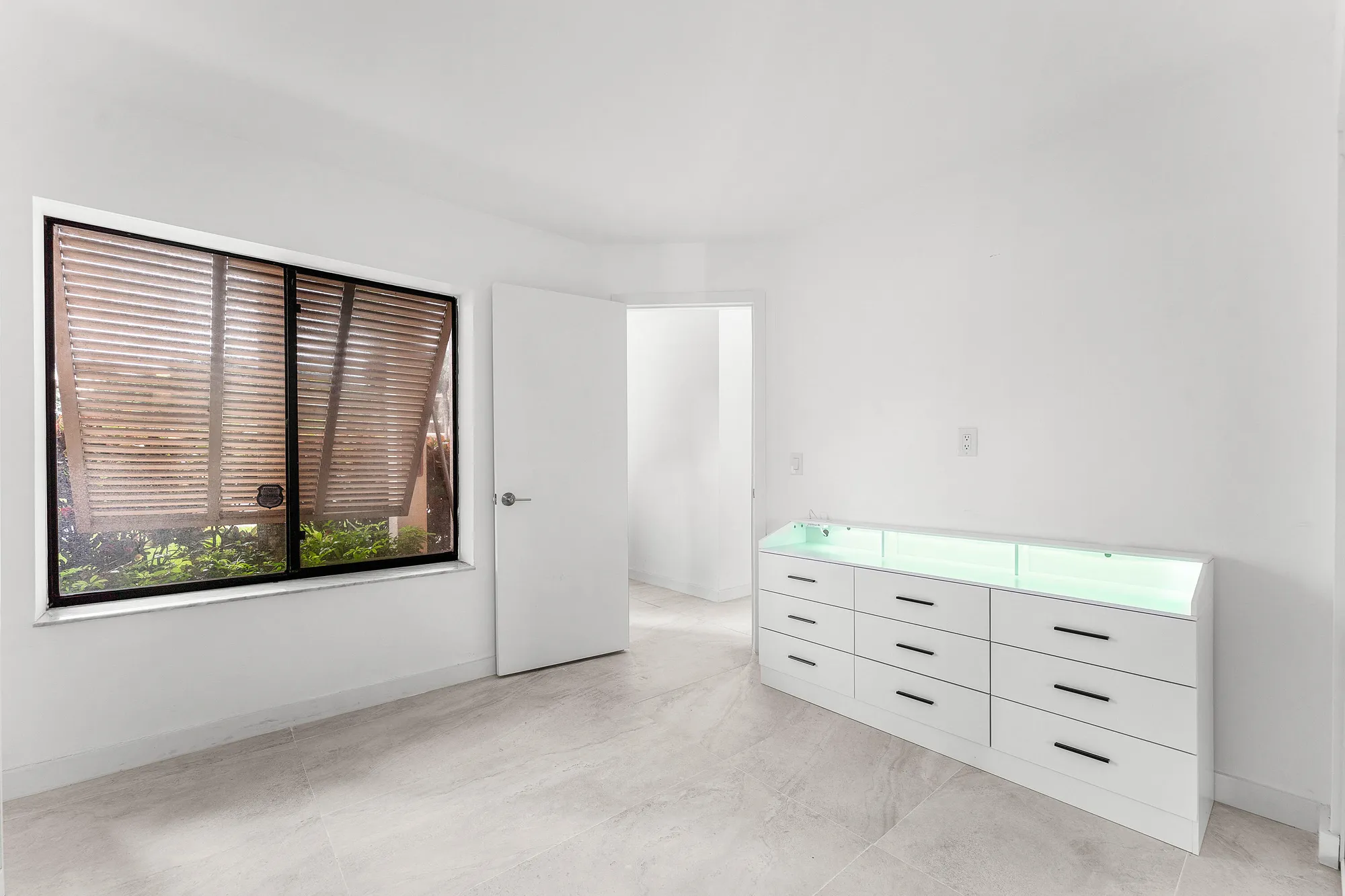 Property Slideshow image 15 of 41 | 10188 mangrove dr apt 103, Boynton Beach, FL, 33437