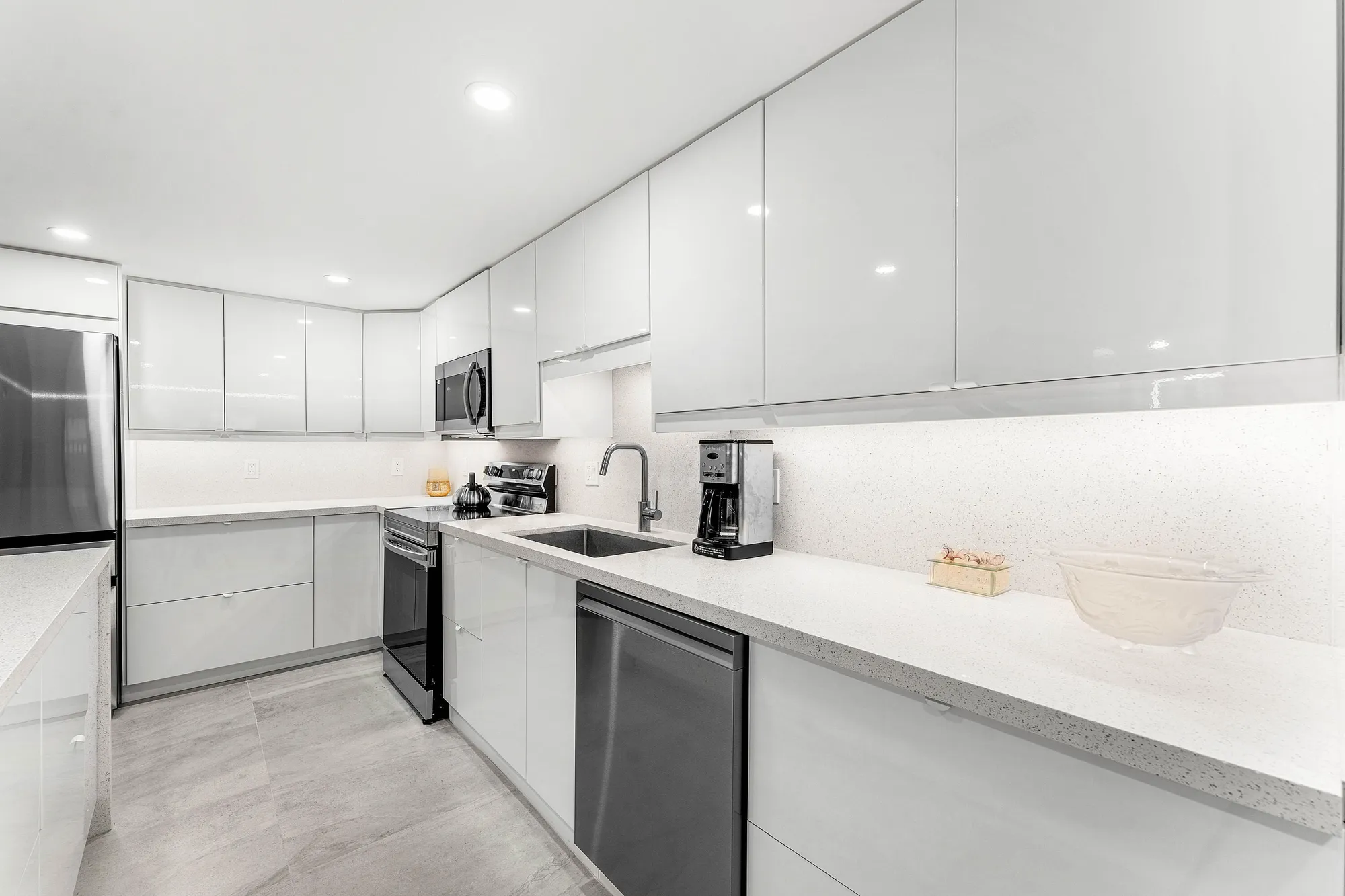 Property Slideshow image 9 of 41 | 10188 mangrove dr apt 103, Boynton Beach, FL, 33437