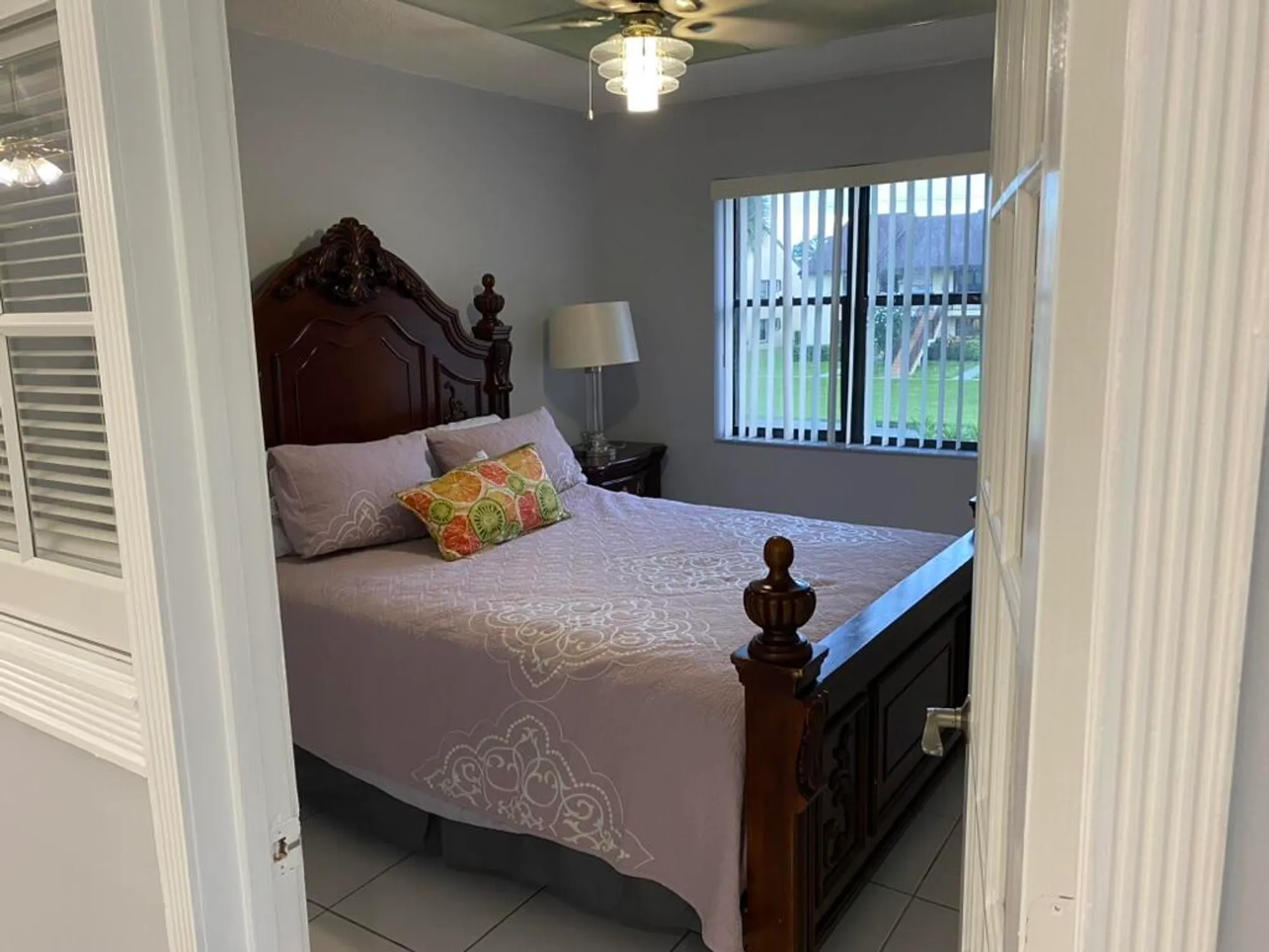 Property Slideshow image 11 of 20 | 4711 lucerne lakes blvd 204, Lake Worth, FL, 33467