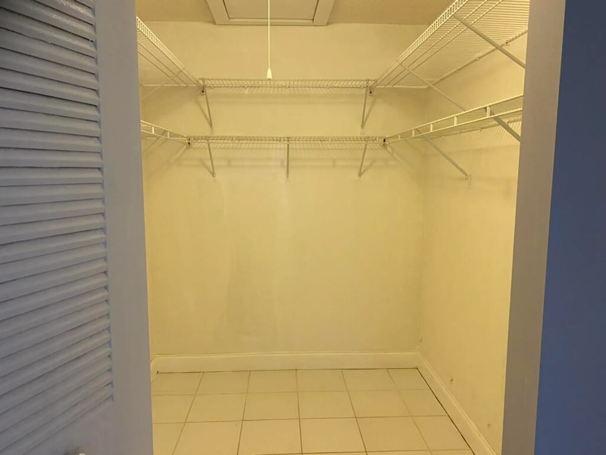 Property Slideshow image 15 of 20 | 4711 lucerne lakes blvd 204, Lake Worth, FL, 33467