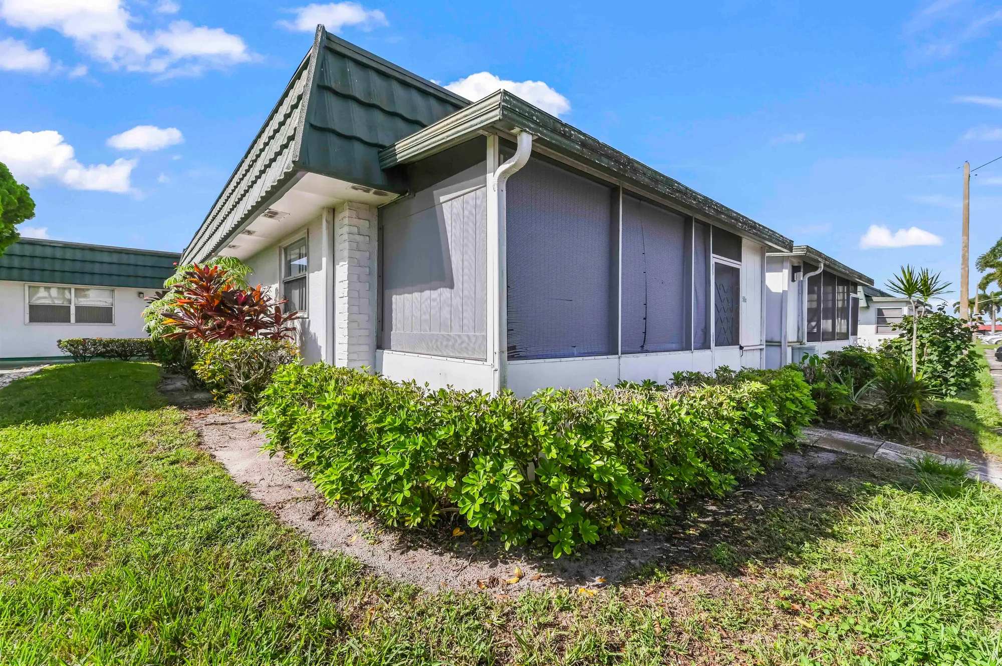 Property Slideshow image 17 of 32 | 51 waterford c c, Delray Beach, FL, 33446