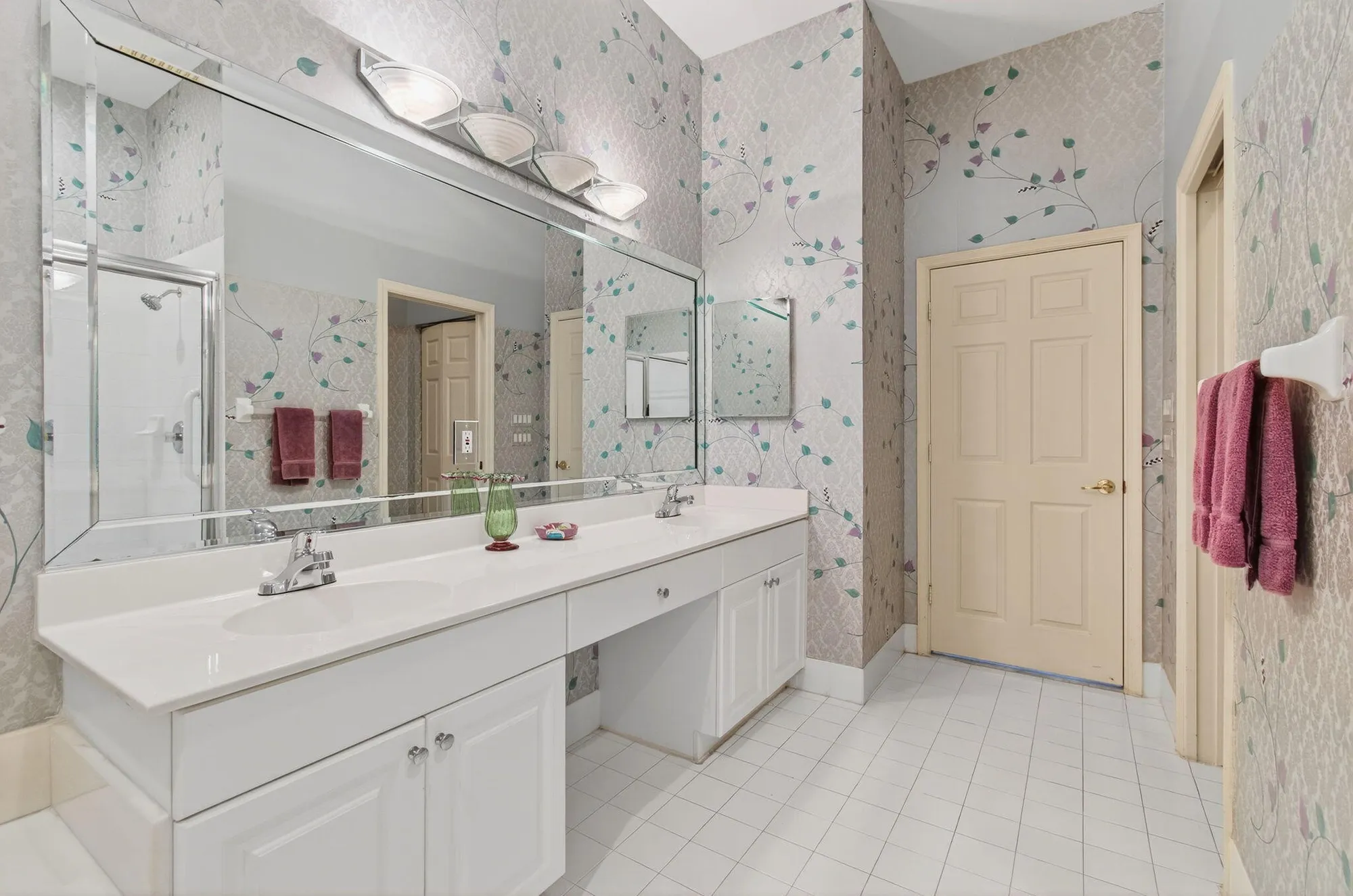 Property Slideshow image 27 of 105 | 6886 swansea ln, Boynton Beach, FL, 33472