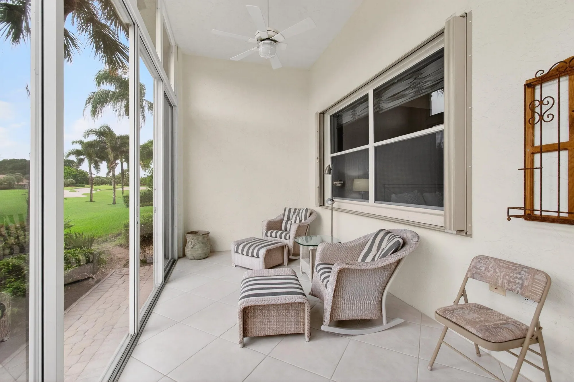 Property Slideshow image 37 of 105 | 6886 swansea ln, Boynton Beach, FL, 33472