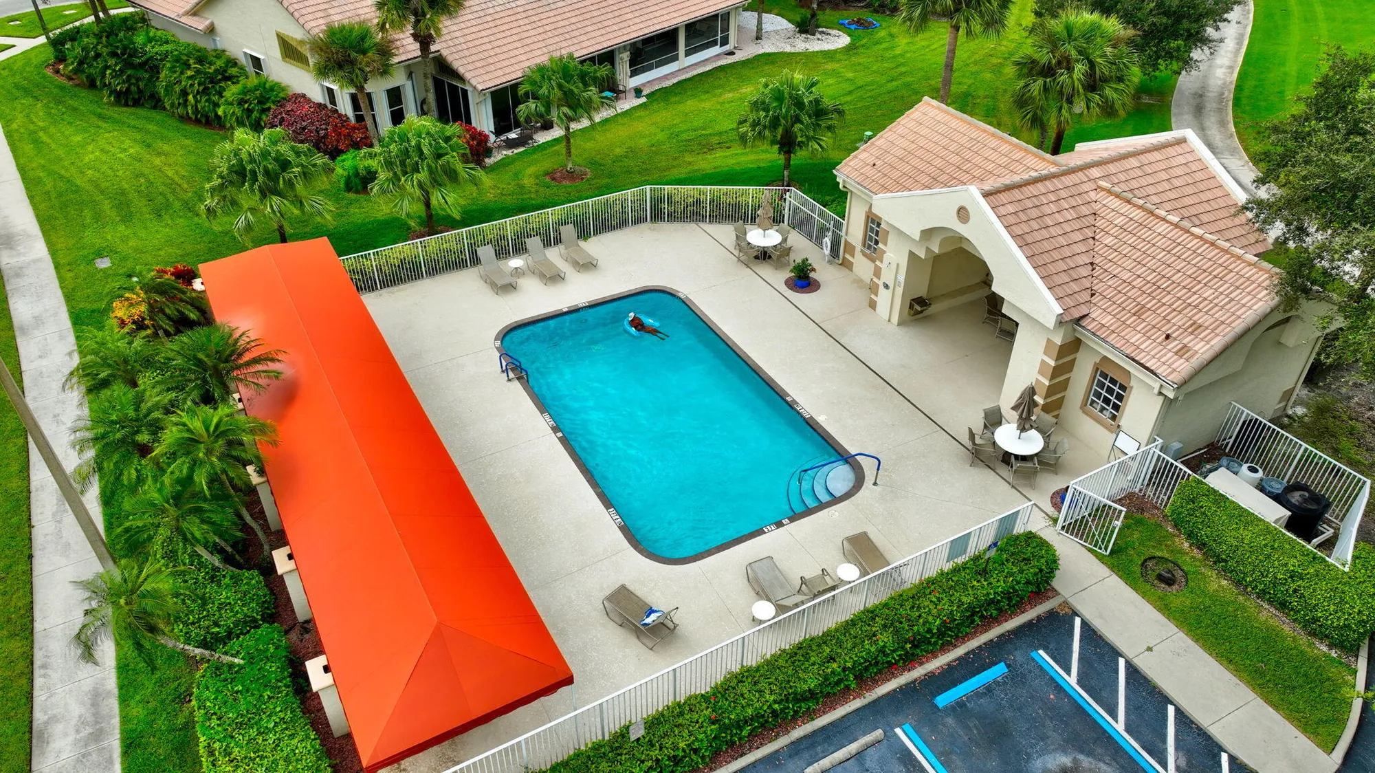 Property Slideshow image 64 of 105 | 6886 swansea ln, Boynton Beach, FL, 33472