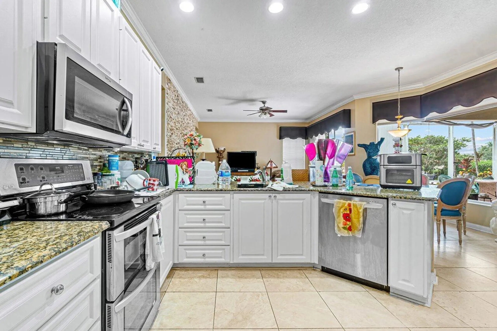 Property Slideshow image 13 of 69 | 7580 red river rd, West Palm Beach, FL, 33411