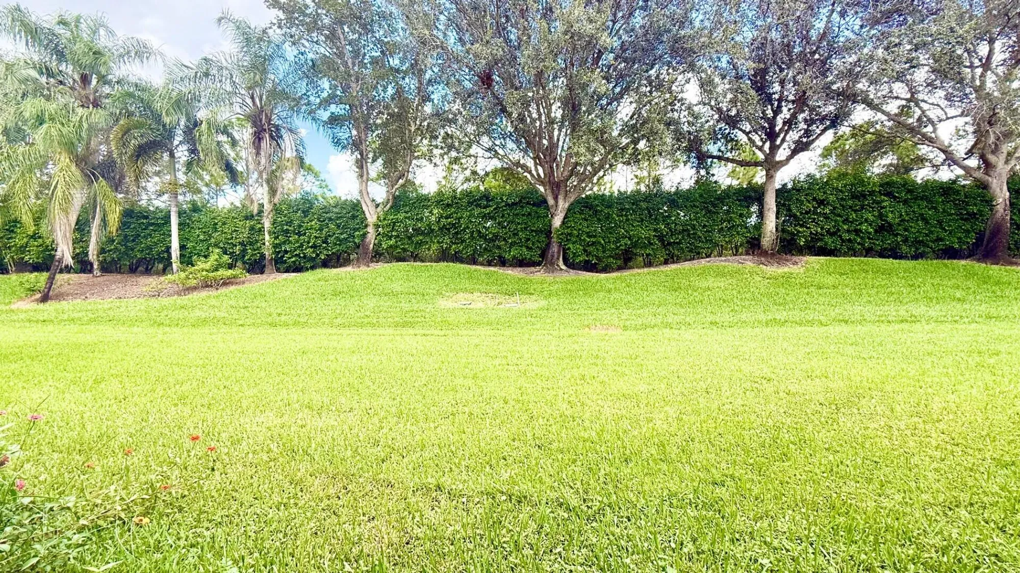 Property Slideshow image 16 of 16 | 9905 galleon dr, West Palm Beach, FL, 33411