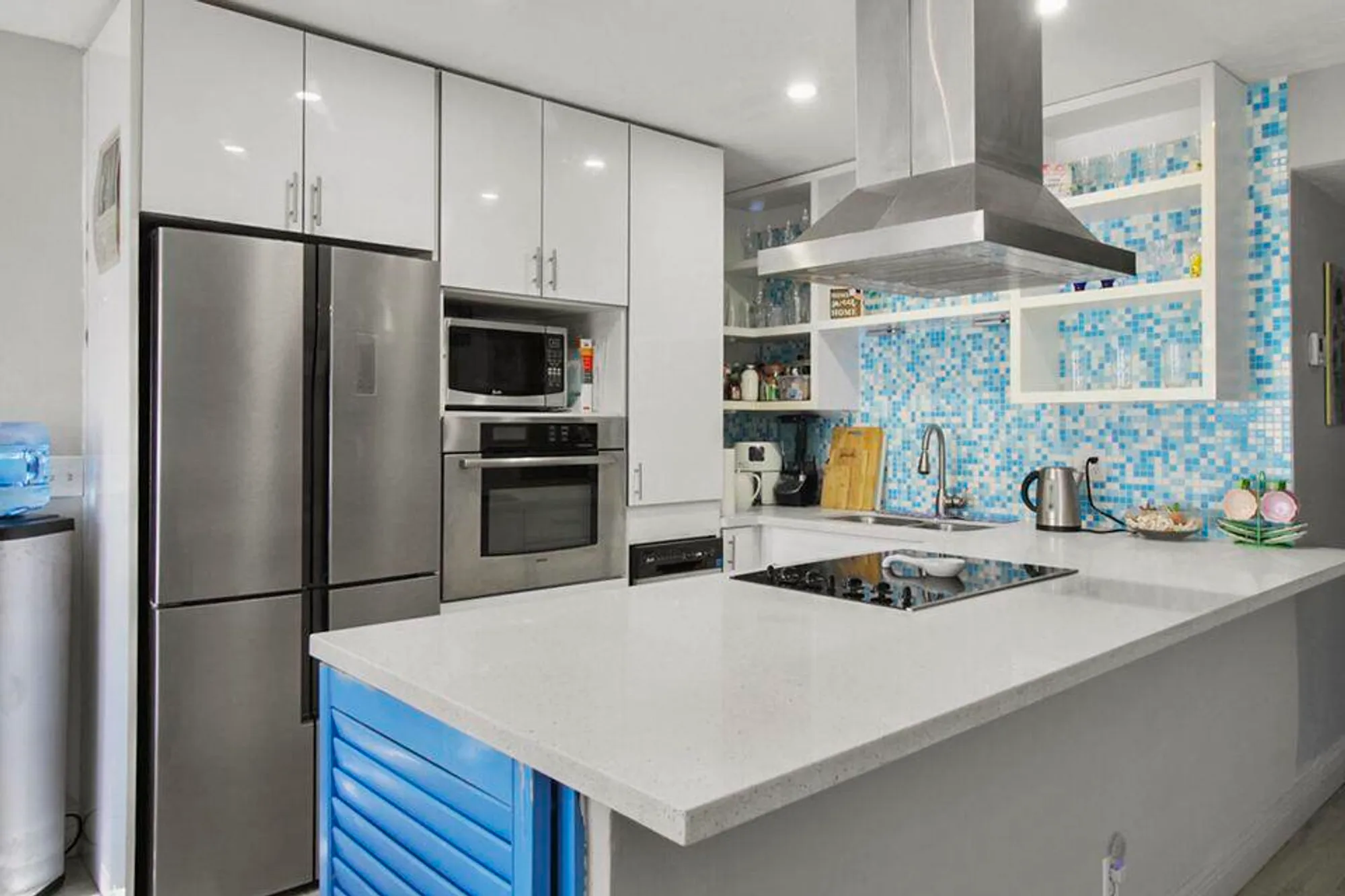 Property Slideshow image 6 of 28 | 2920 lake osborne dr 103, Lake Worth Beach, FL, 33461