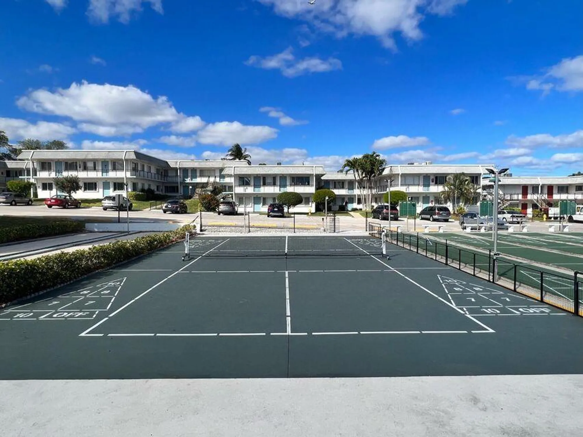 Property Slideshow image 27 of 28 | 2920 lake osborne dr 103, Lake Worth Beach, FL, 33461