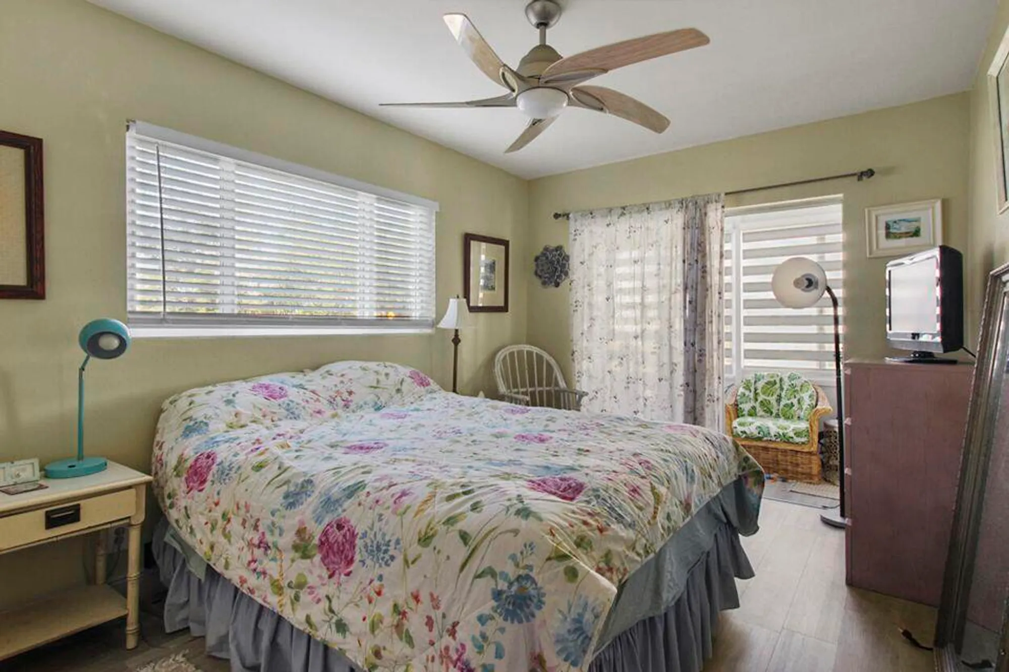 Property Slideshow image 20 of 28 | 2920 lake osborne dr 103, Lake Worth Beach, FL, 33461