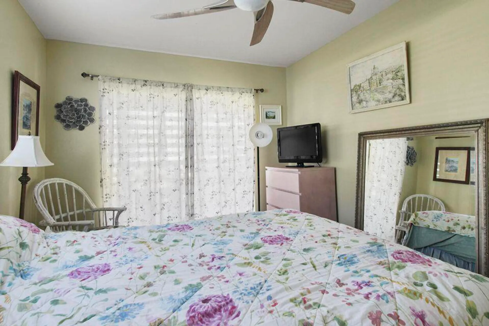 Property Slideshow image 21 of 28 | 2920 lake osborne dr 103, Lake Worth Beach, FL, 33461