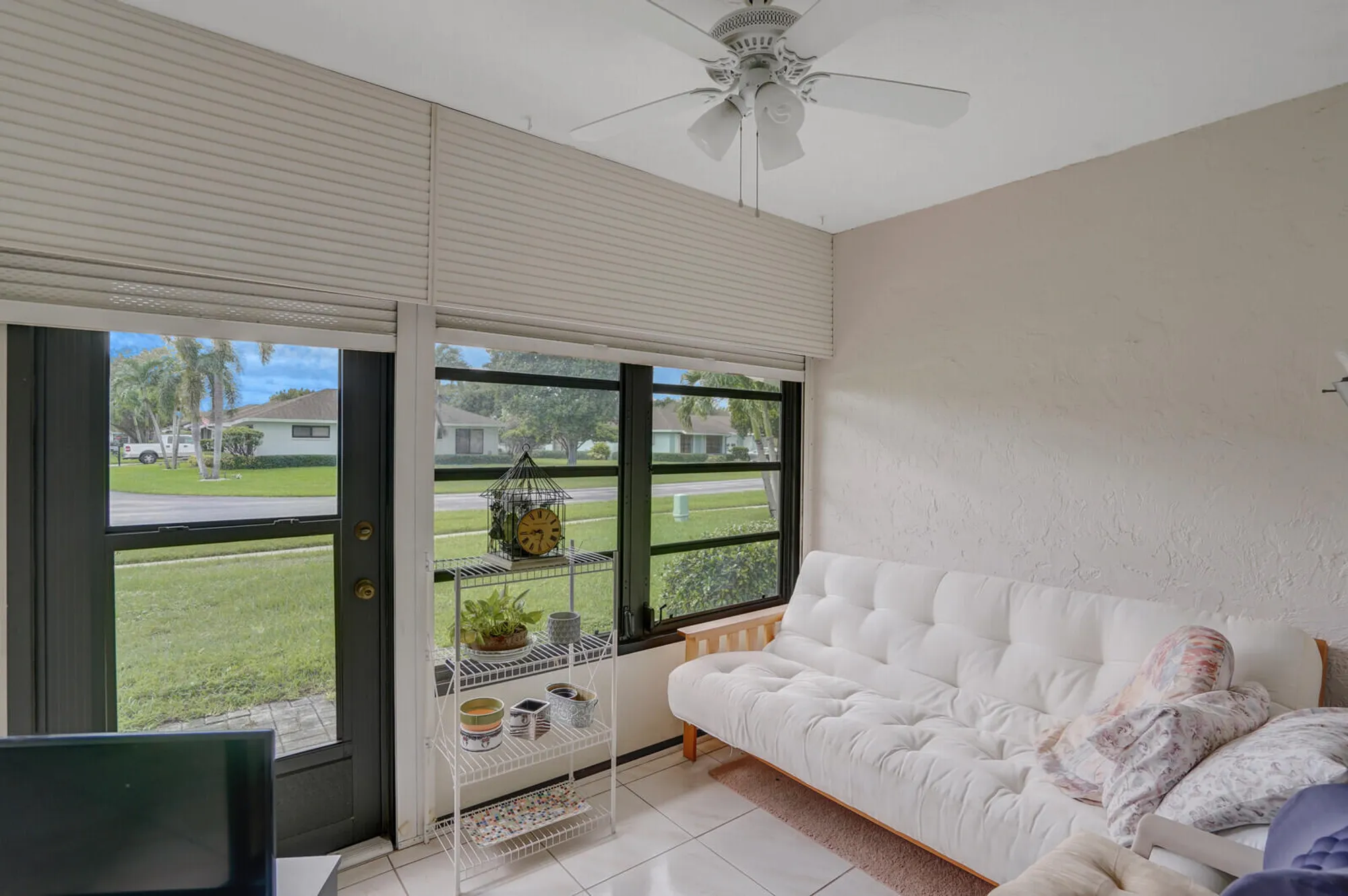 Property Slideshow image 25 of 32 | 9885 orchid tree trl b, Boynton Beach, FL, 33436
