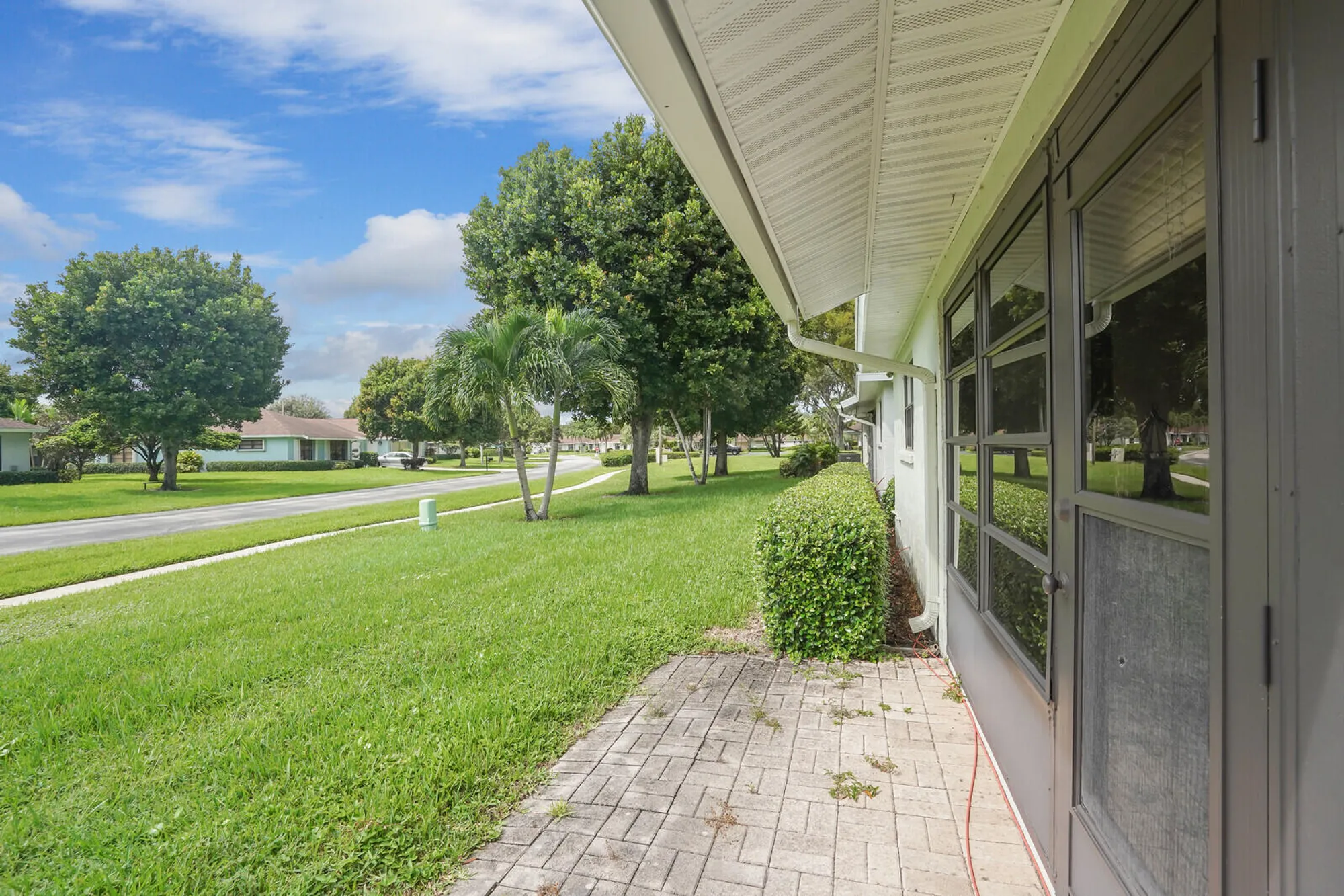 Property Slideshow image 28 of 32 | 9885 orchid tree trl b, Boynton Beach, FL, 33436