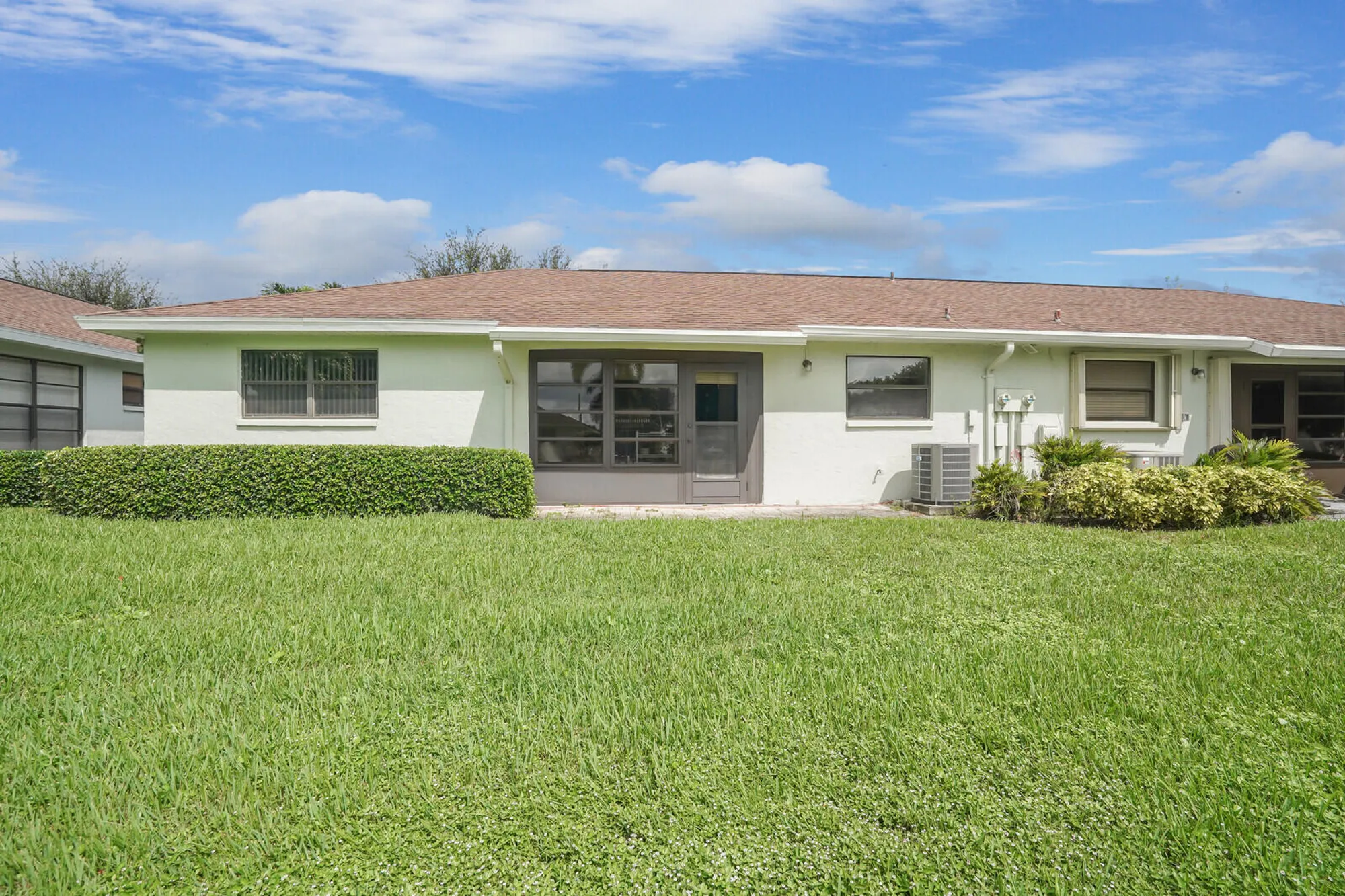 Property Slideshow image 30 of 32 | 9885 orchid tree trl b, Boynton Beach, FL, 33436