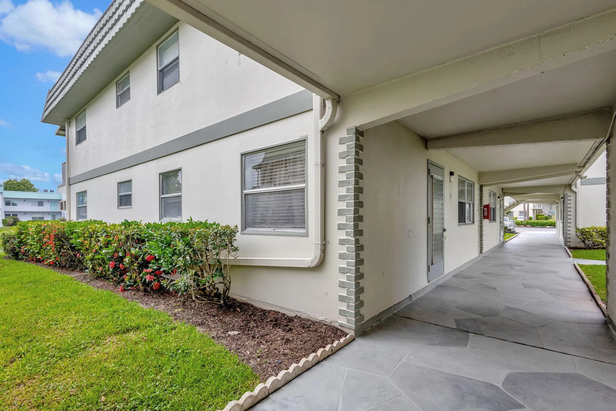 Property Slideshow image 11 of 51 | 436 monaco j, Delray Beach, FL, 33446