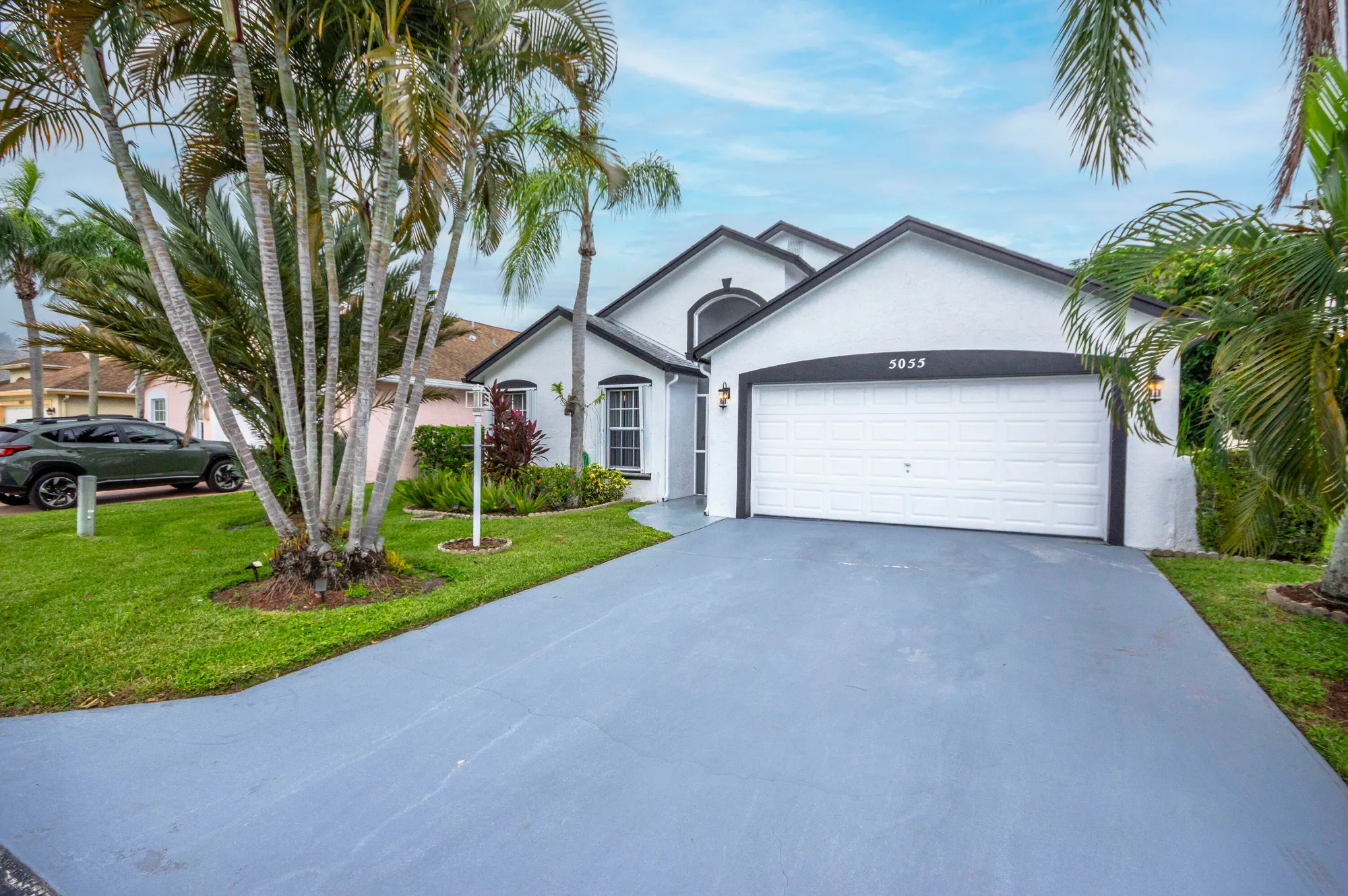 Property Slideshow image 3 of 38 | 5055 robino cir, West Palm Beach, FL, 33417