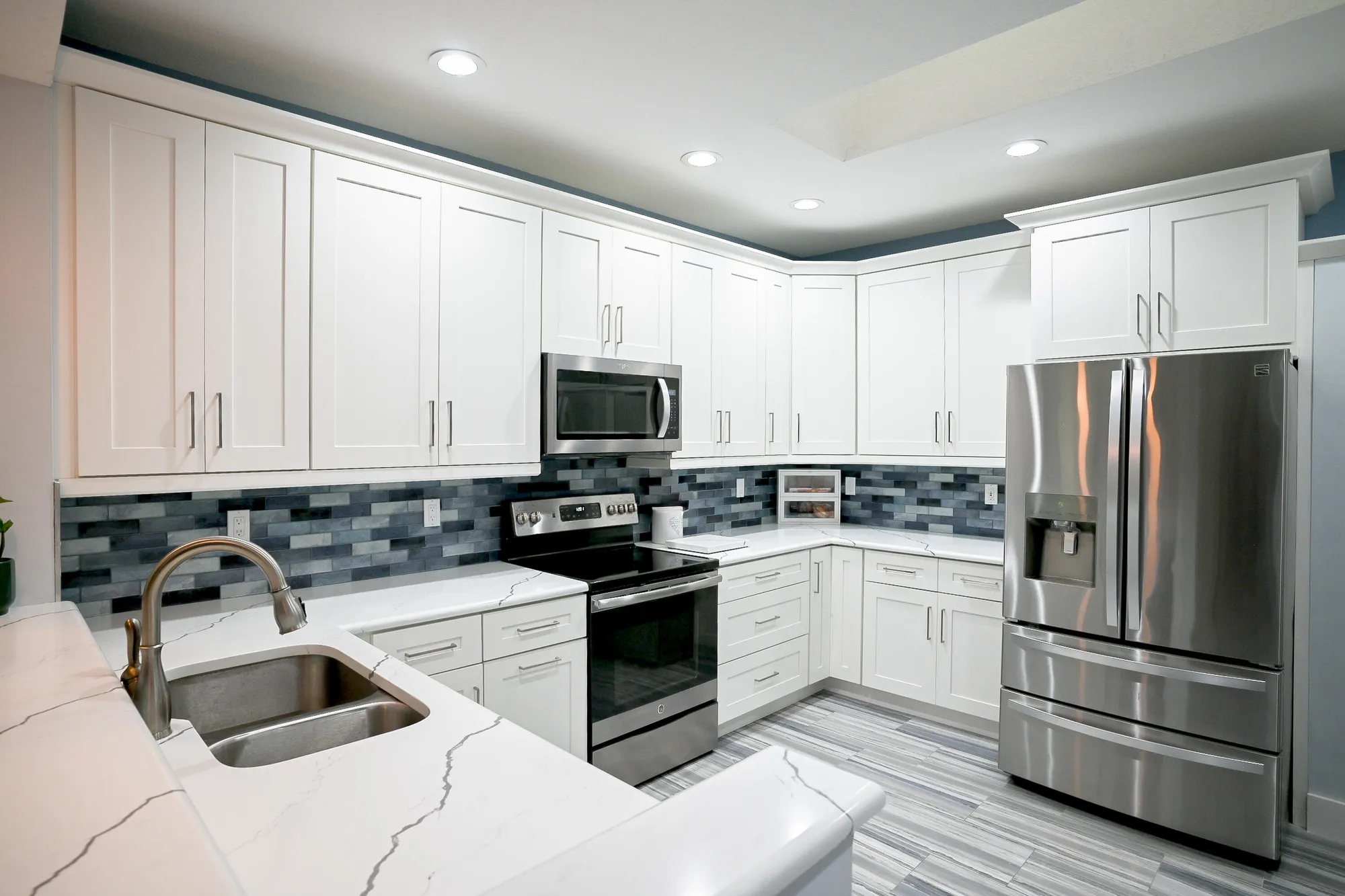 Property Slideshow image 3 of 17 | 12599 crystal pointe dr c, Boynton Beach, FL, 33437