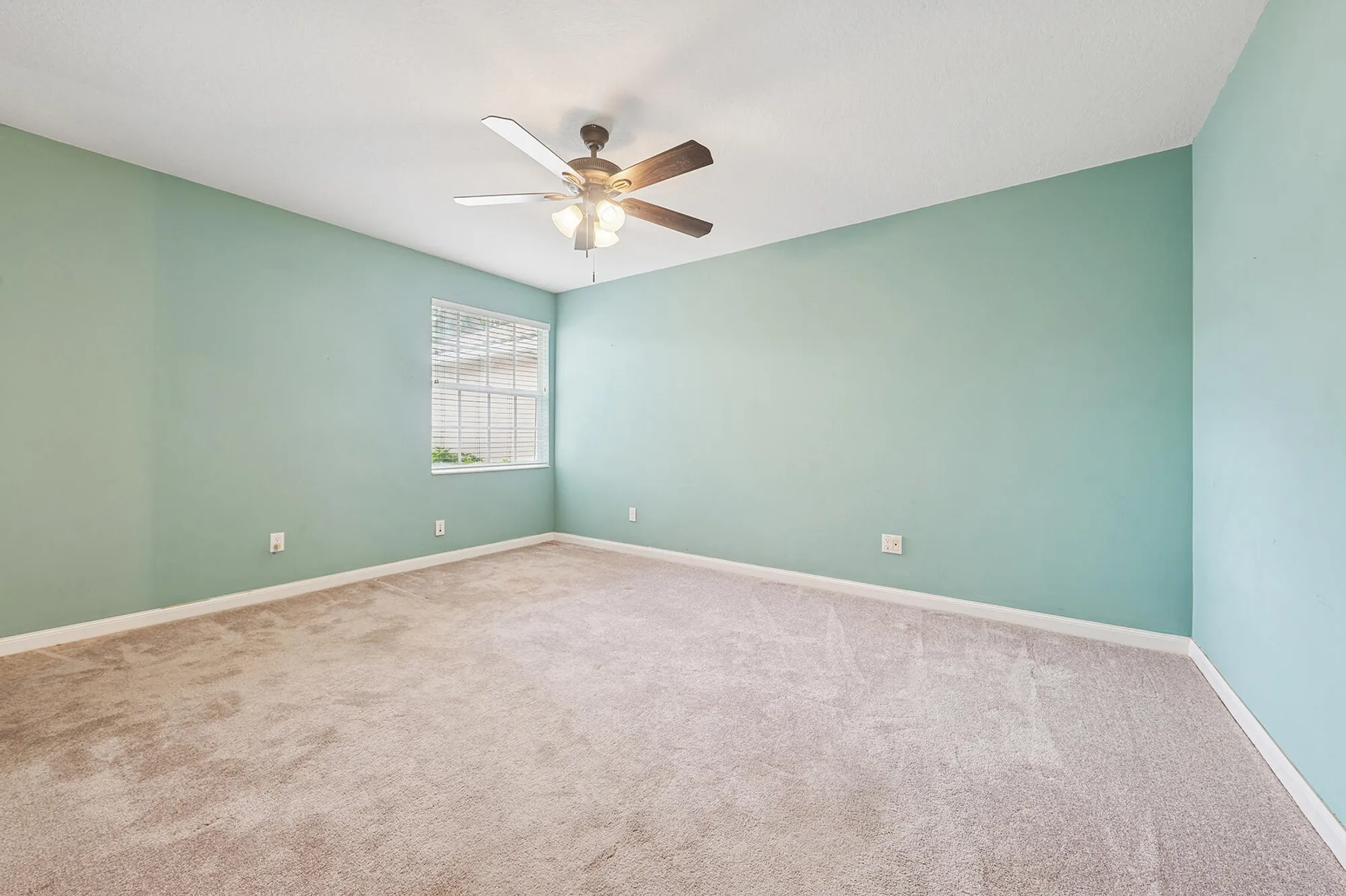 Property Slideshow image 14 of 59 | 7885 olympia dr, West Palm Beach, FL, 33411